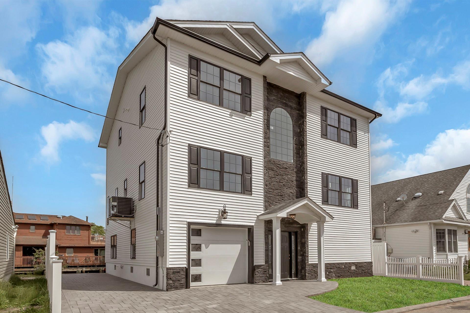 Single Family Bay  Nassau County, NY 11710, MLS-868346-38