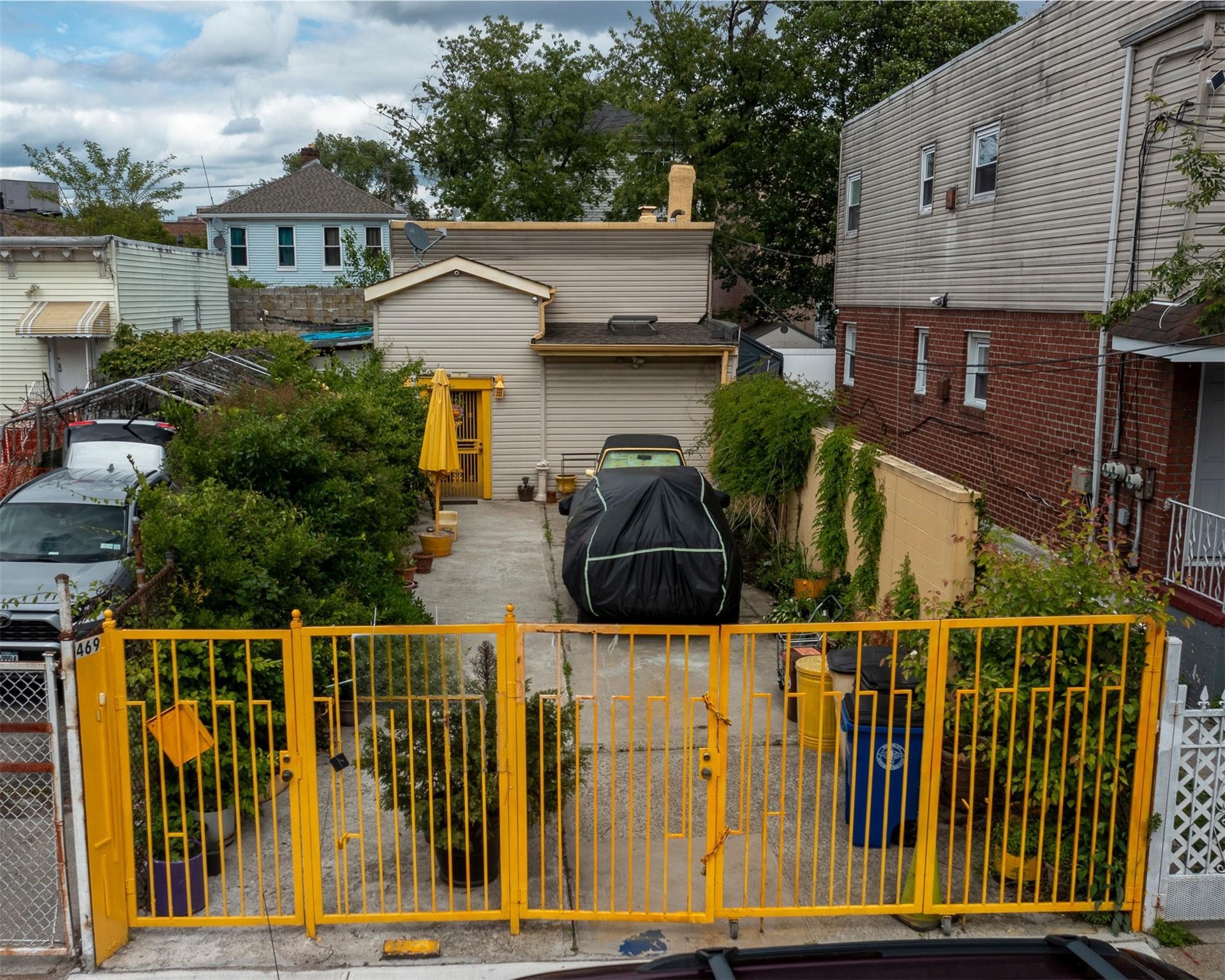 Single Family Montauk  Brooklyn, NY 11208, MLS-868355-2