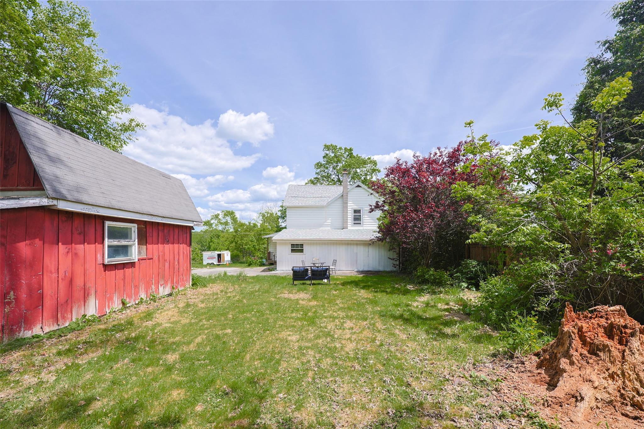 Single Family King  Out Of Area, NY 01201, MLS-868368-29