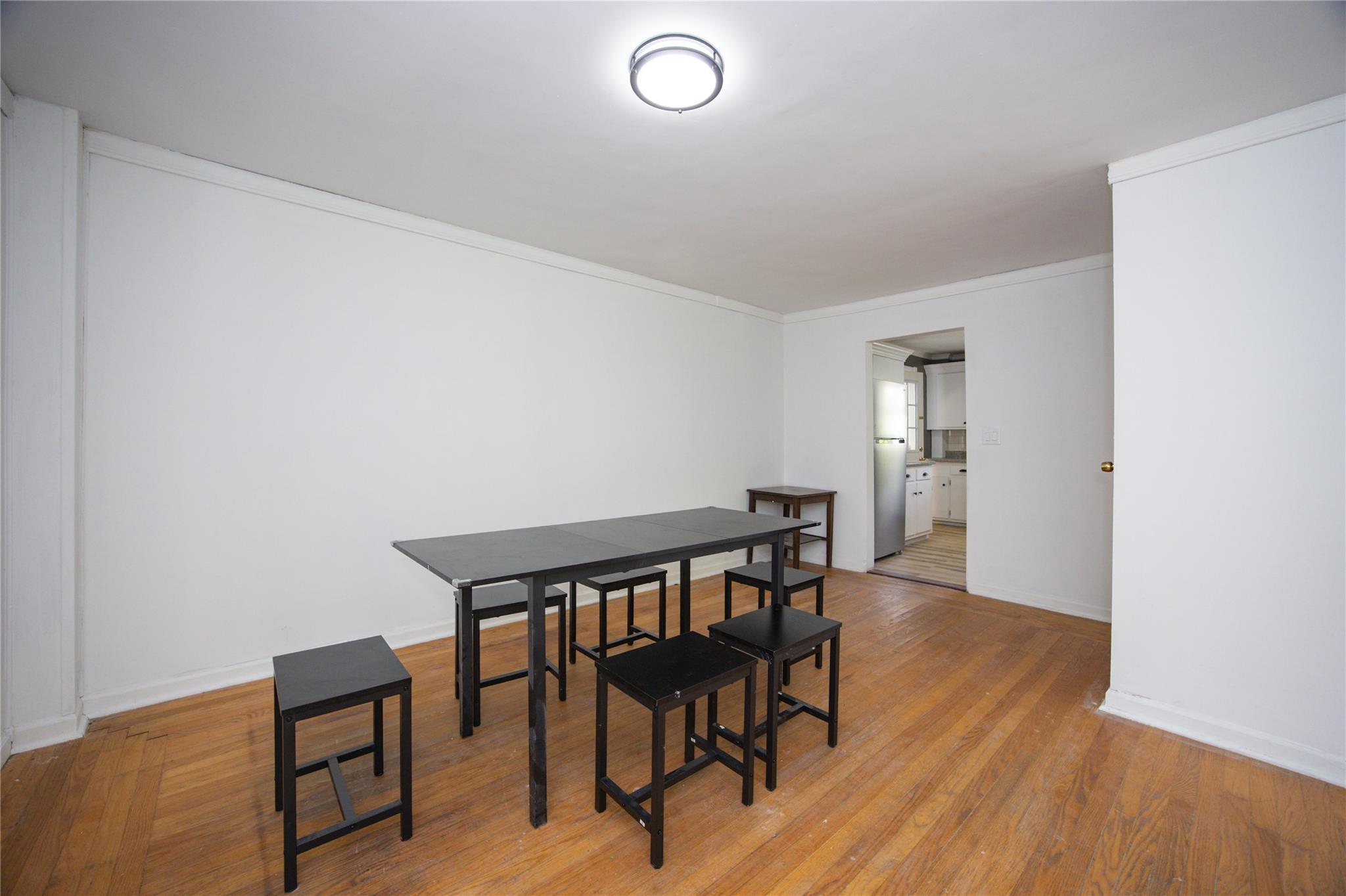 Single Family King  Out Of Area, NY 01201, MLS-868368-7