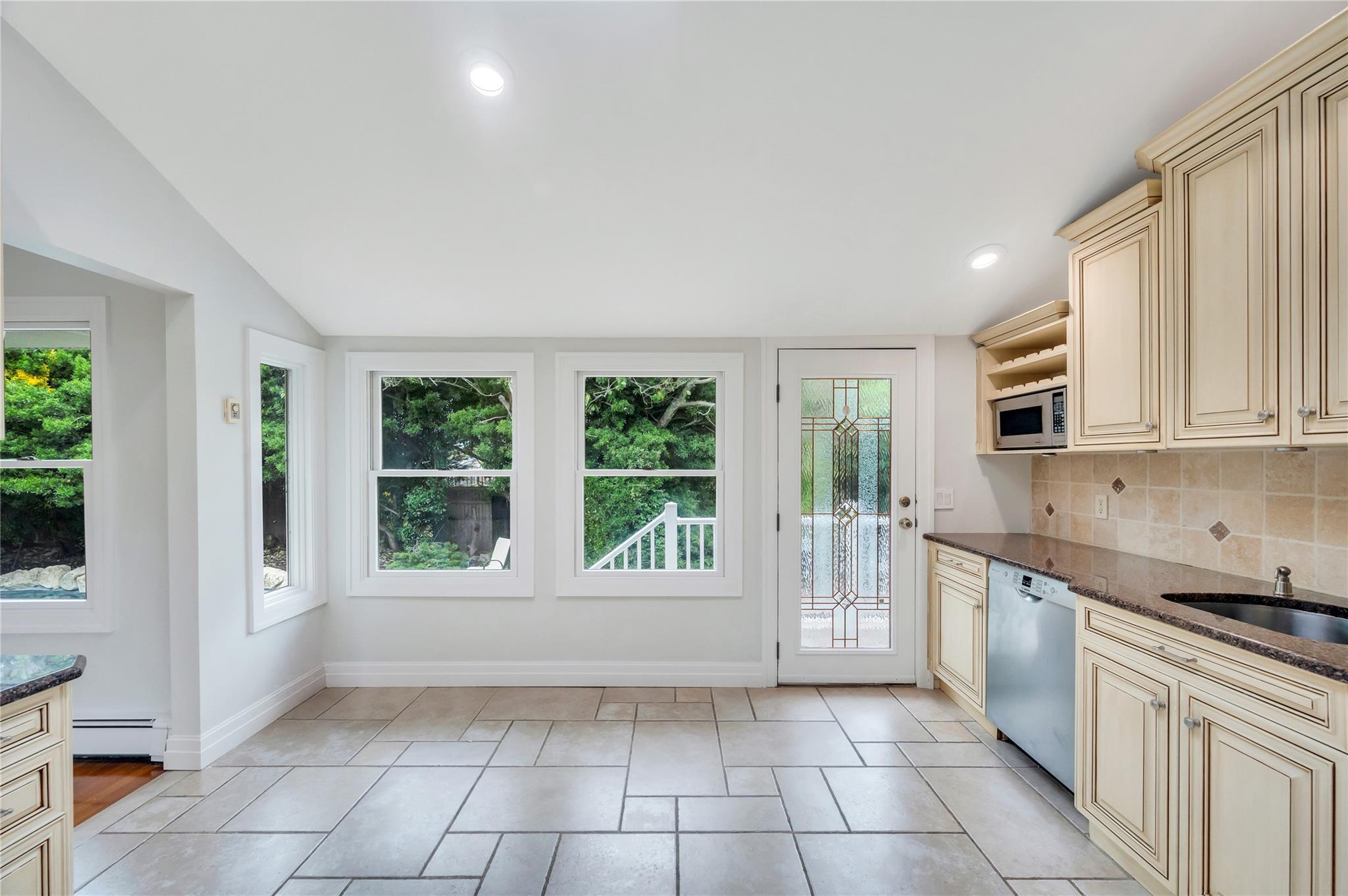 Single Family Riviera  Nassau County, NY 11758, MLS-868391-22