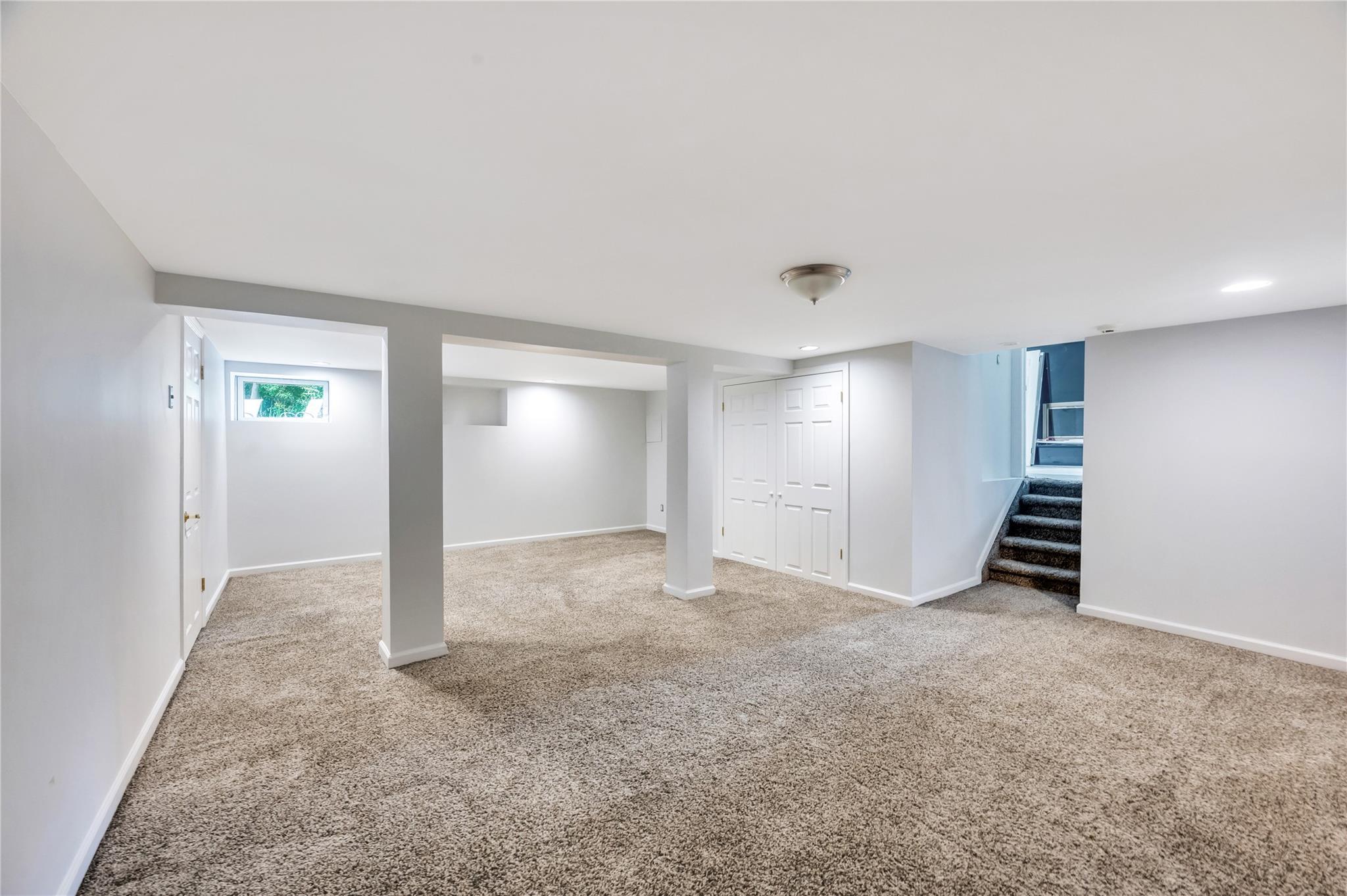 Single Family Riviera  Nassau County, NY 11758, MLS-868391-43