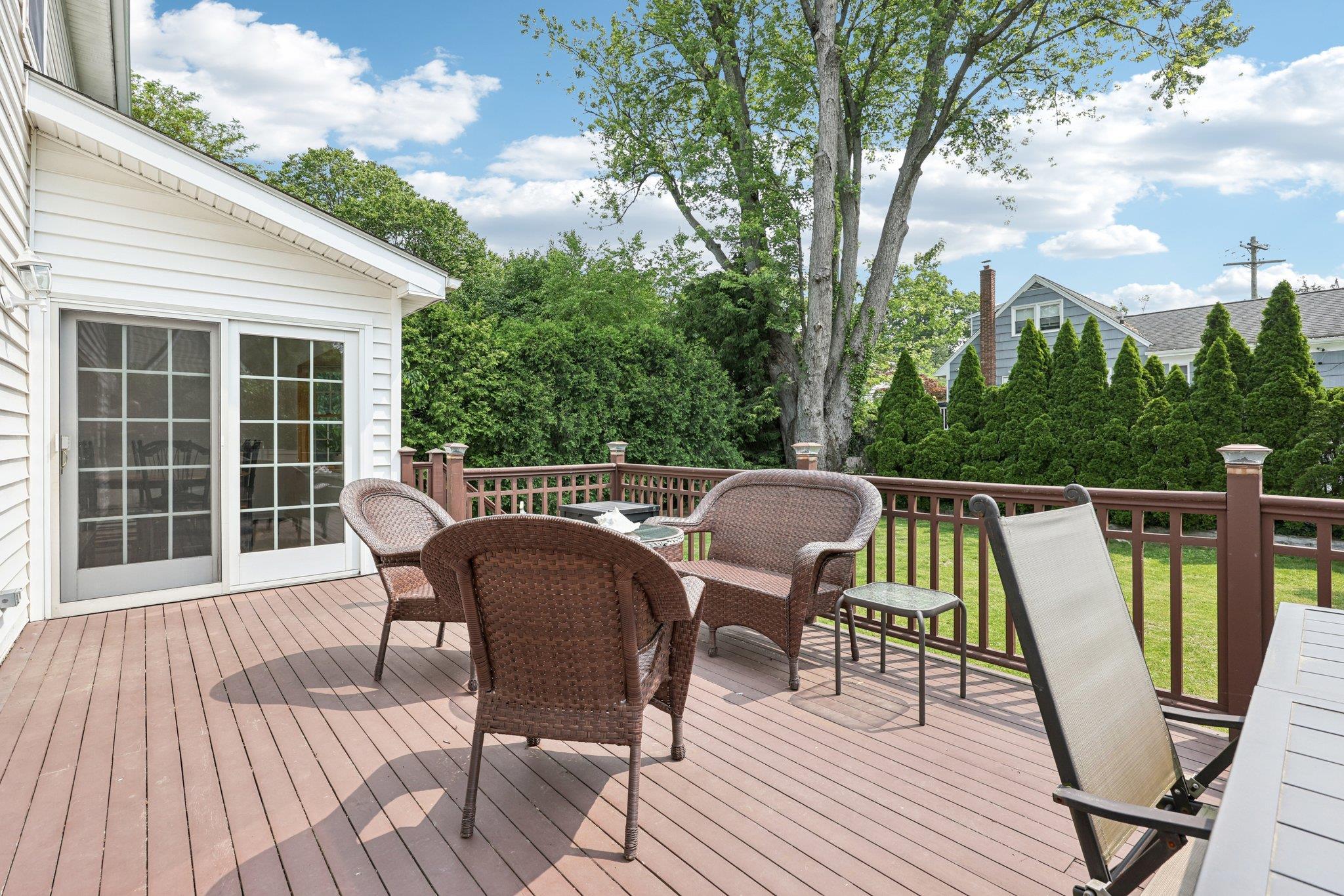 Single Family Valley  Westchester County, NY 10573, MLS-868392-22