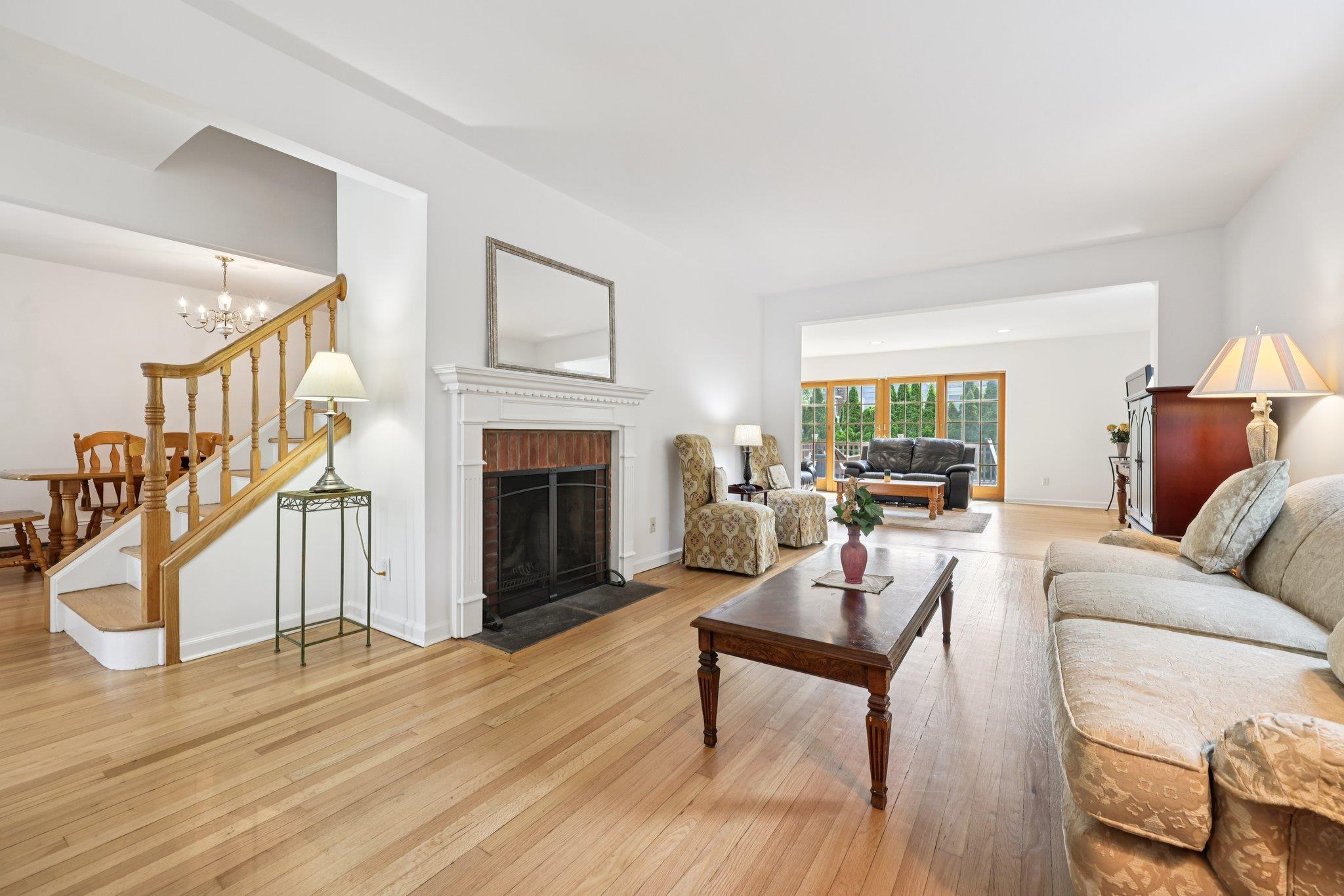 Single Family Valley  Westchester County, NY 10573, MLS-868392-5