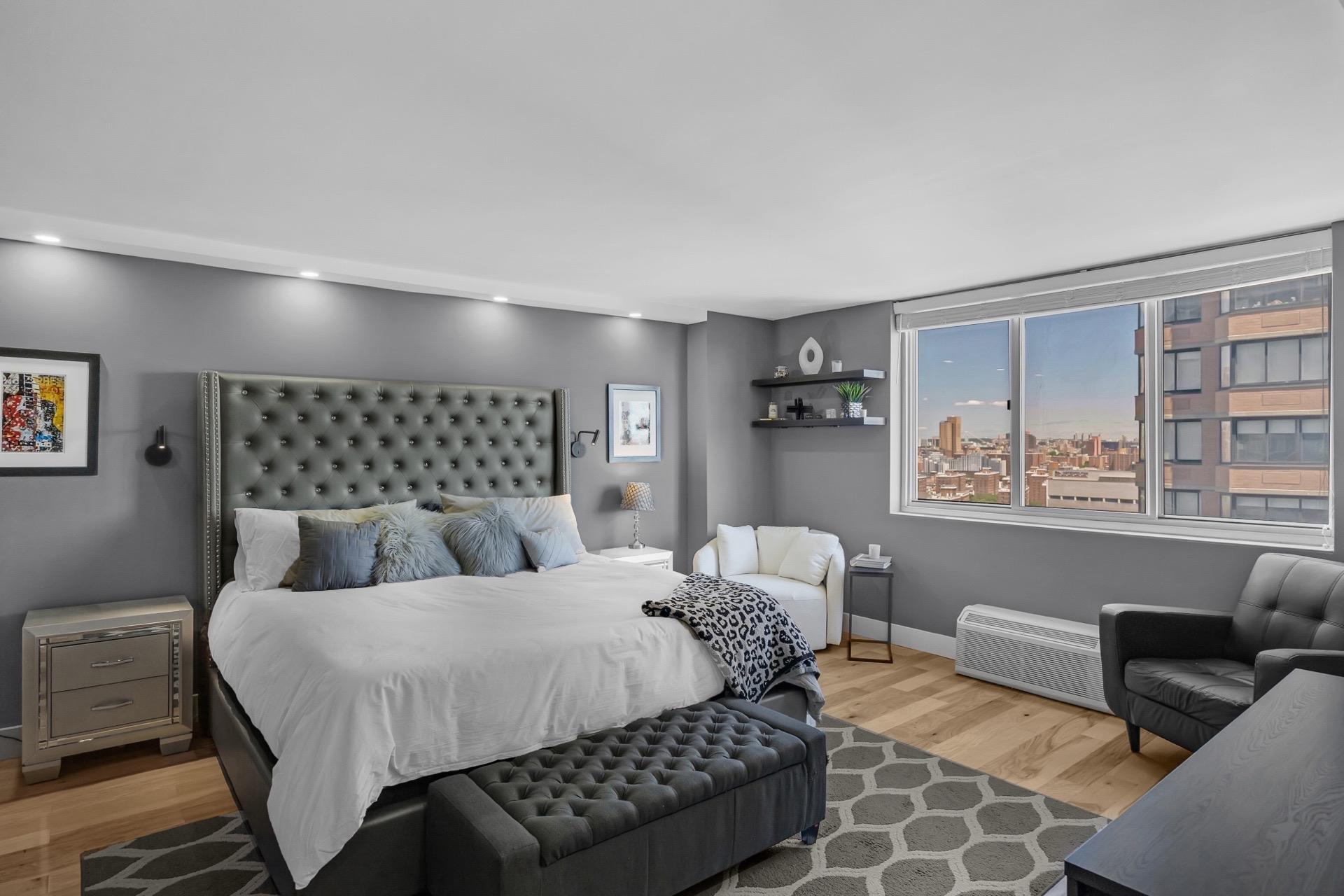 Apartment 93rd  Manhattan, NY 10128, MLS-868398-10