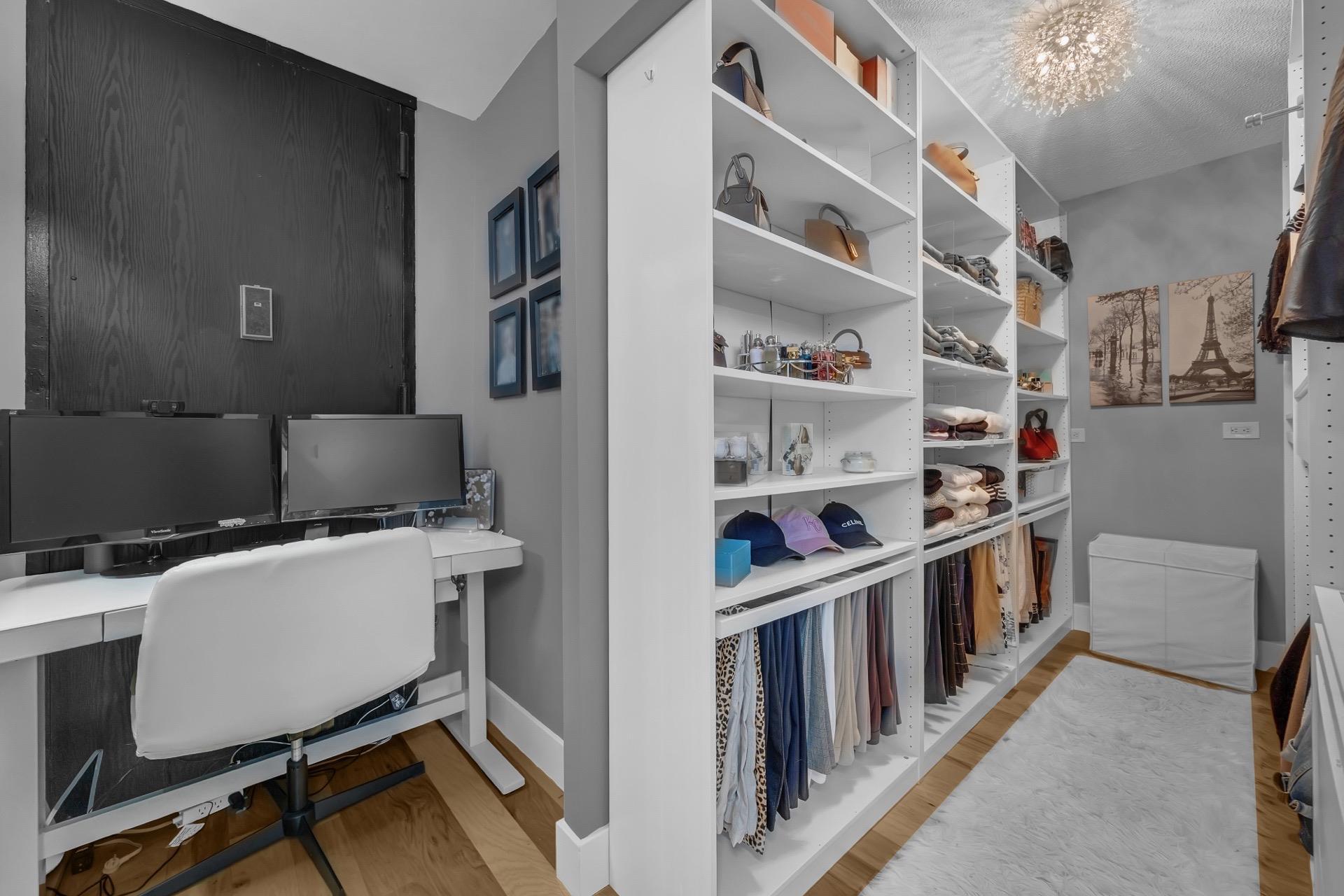 Apartment 93rd  Manhattan, NY 10128, MLS-868398-14