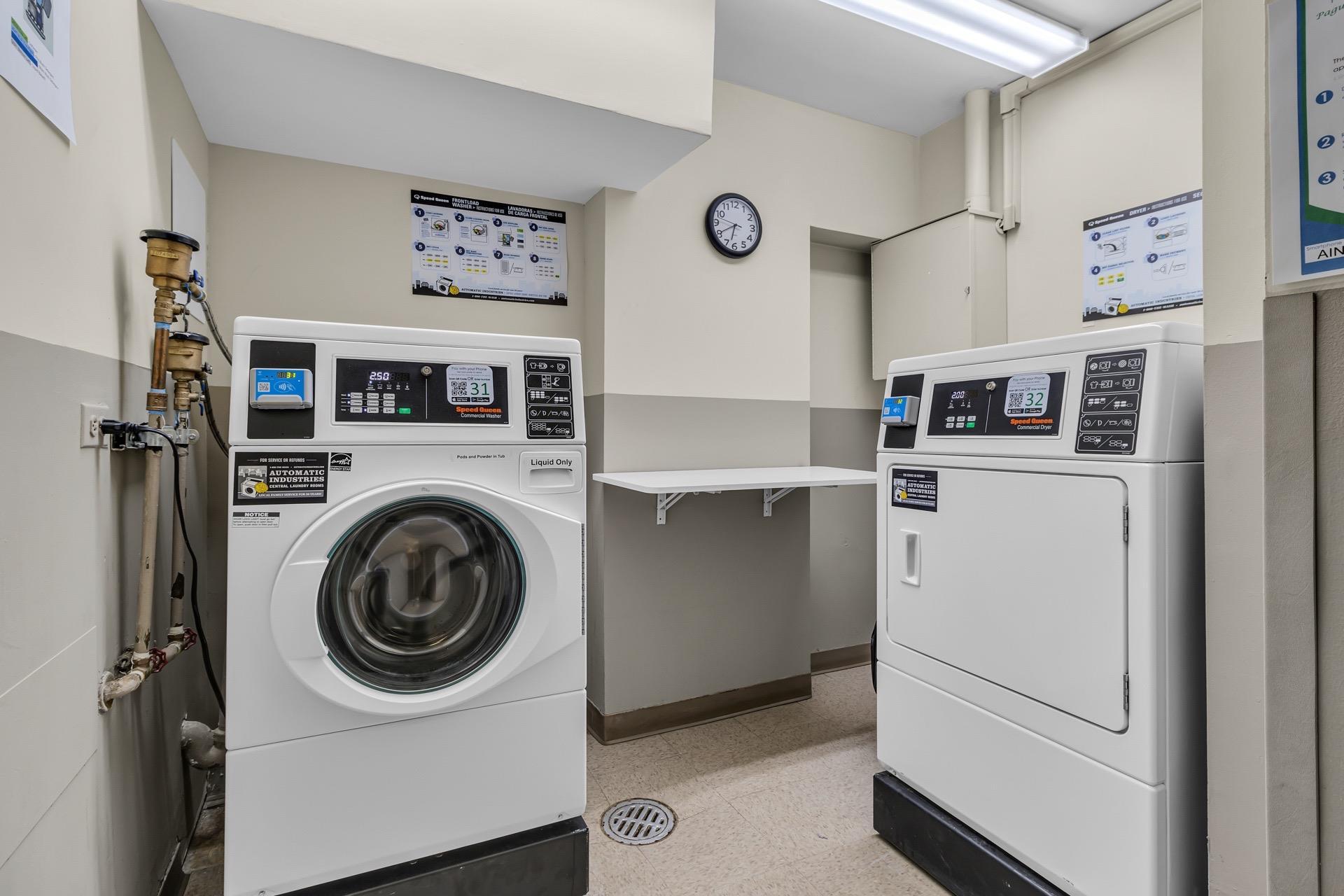 Apartment 93rd  Manhattan, NY 10128, MLS-868398-34