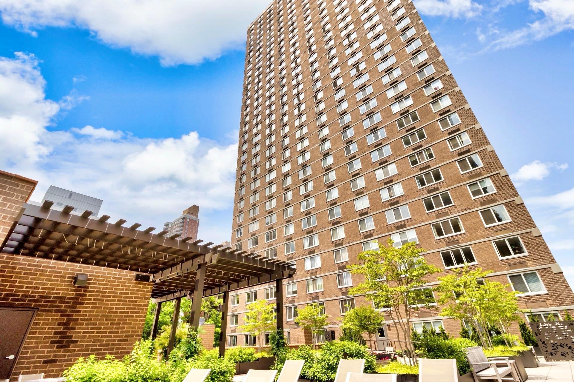Apartment 93rd  Manhattan, NY 10128, MLS-868398-39
