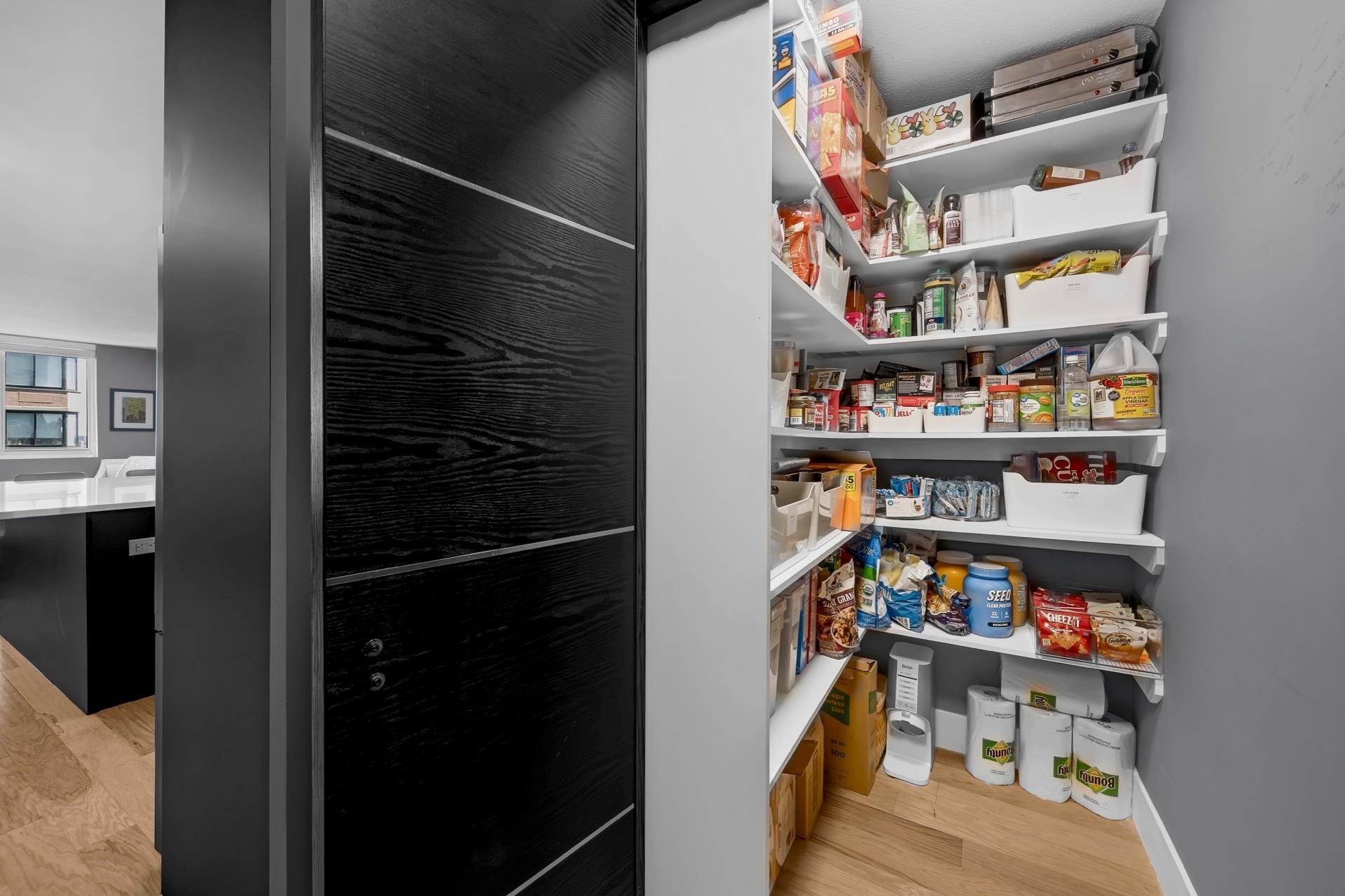 Apartment 93rd  Manhattan, NY 10128, MLS-868398-5