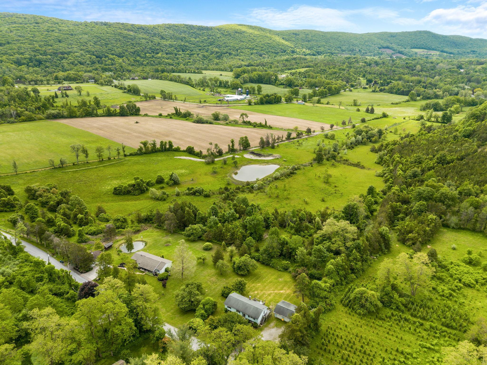 Single Family Benson Hill  Dutchess County, NY 12522, MLS-868405-30
