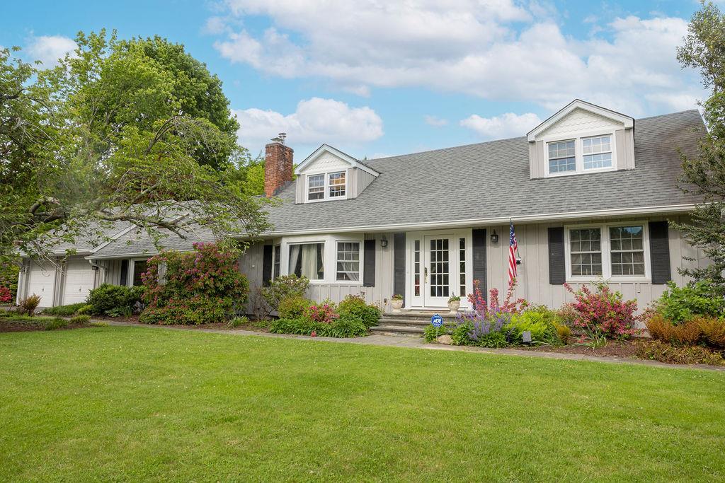 Single Family Maple  Suffolk County, NY 11733, MLS-868415-20