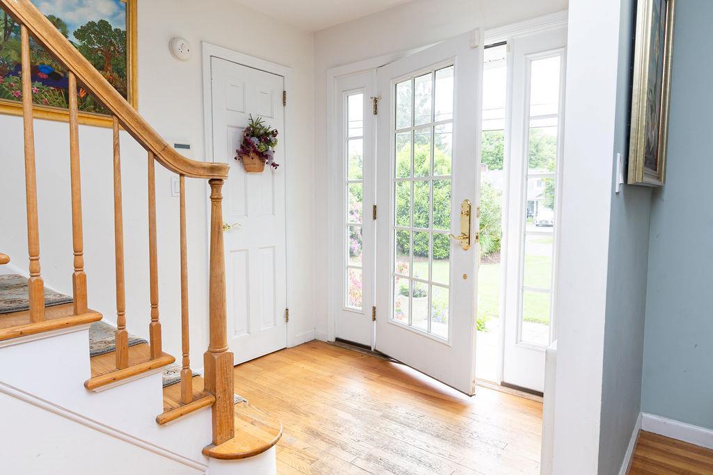 Single Family Maple  Suffolk County, NY 11733, MLS-868415-6
