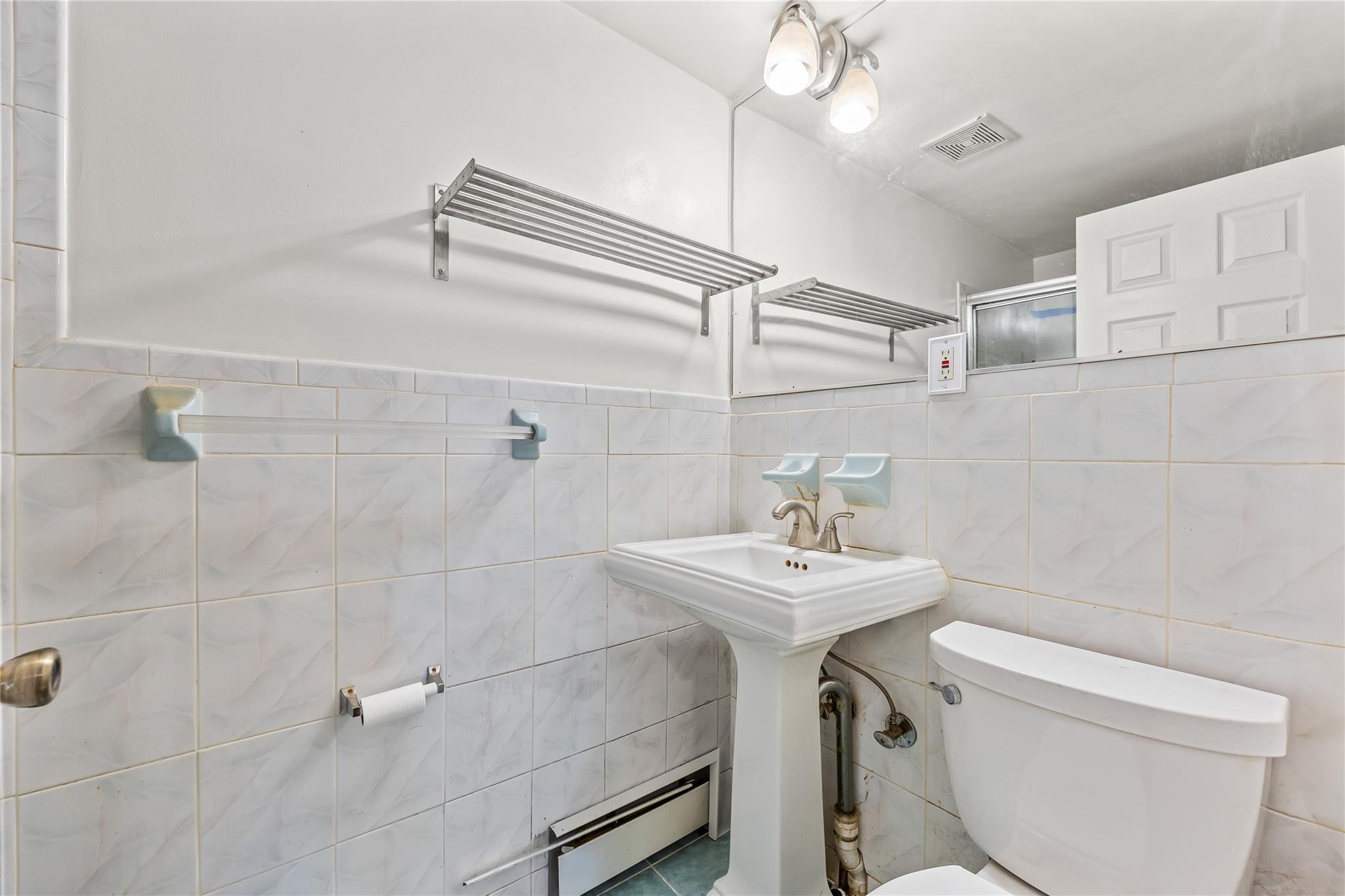 Single Family Olcott  Queens, NY 11375, MLS-868434-21