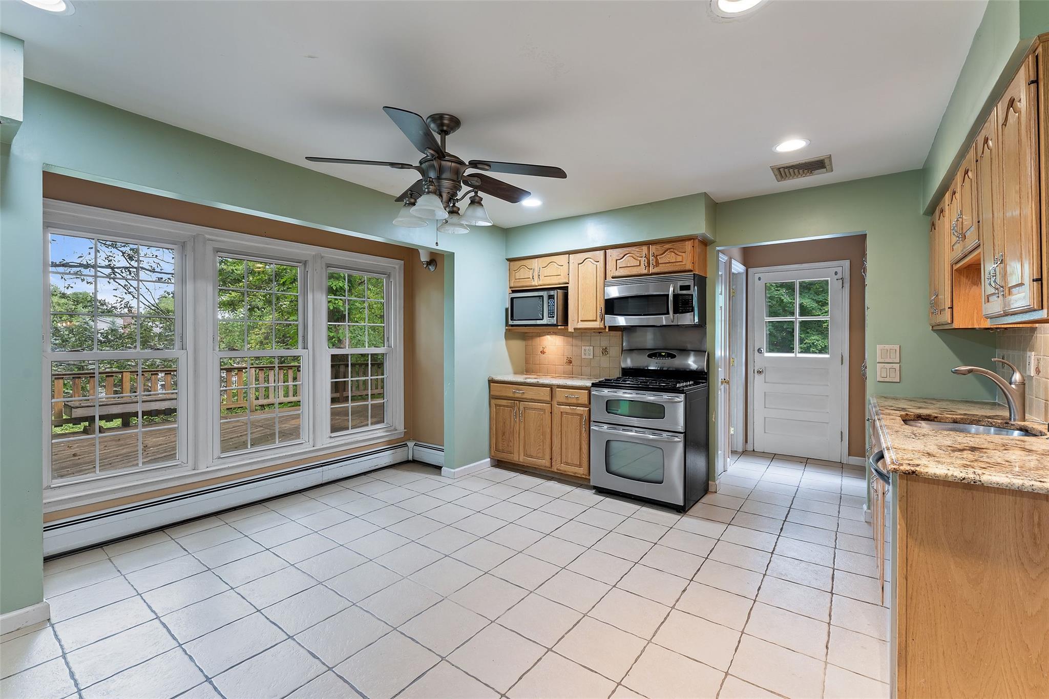 Single Family Stonehedge  Rockland County, NY 10994, MLS-868441-12