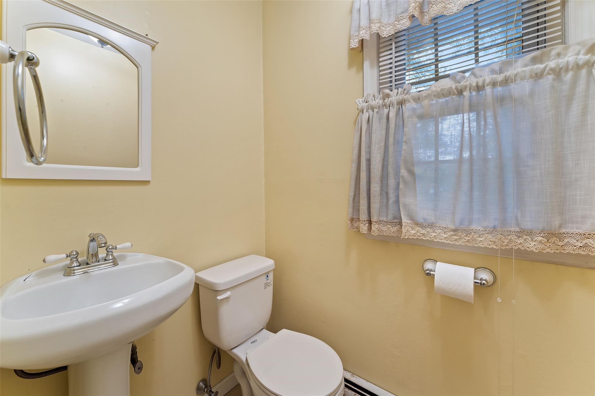 Single Family Stonehedge  Rockland County, NY 10994, MLS-868441-16