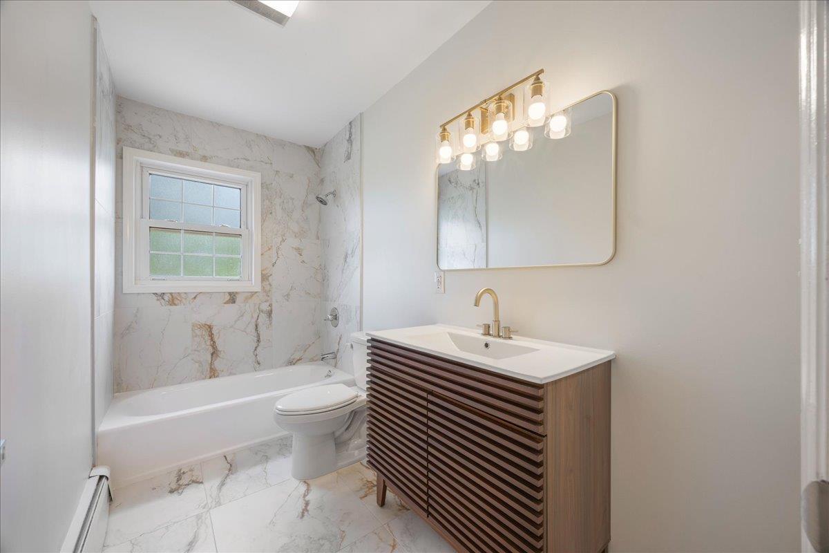 Single Family Mari  Orange County, NY 10918, MLS-868443-22