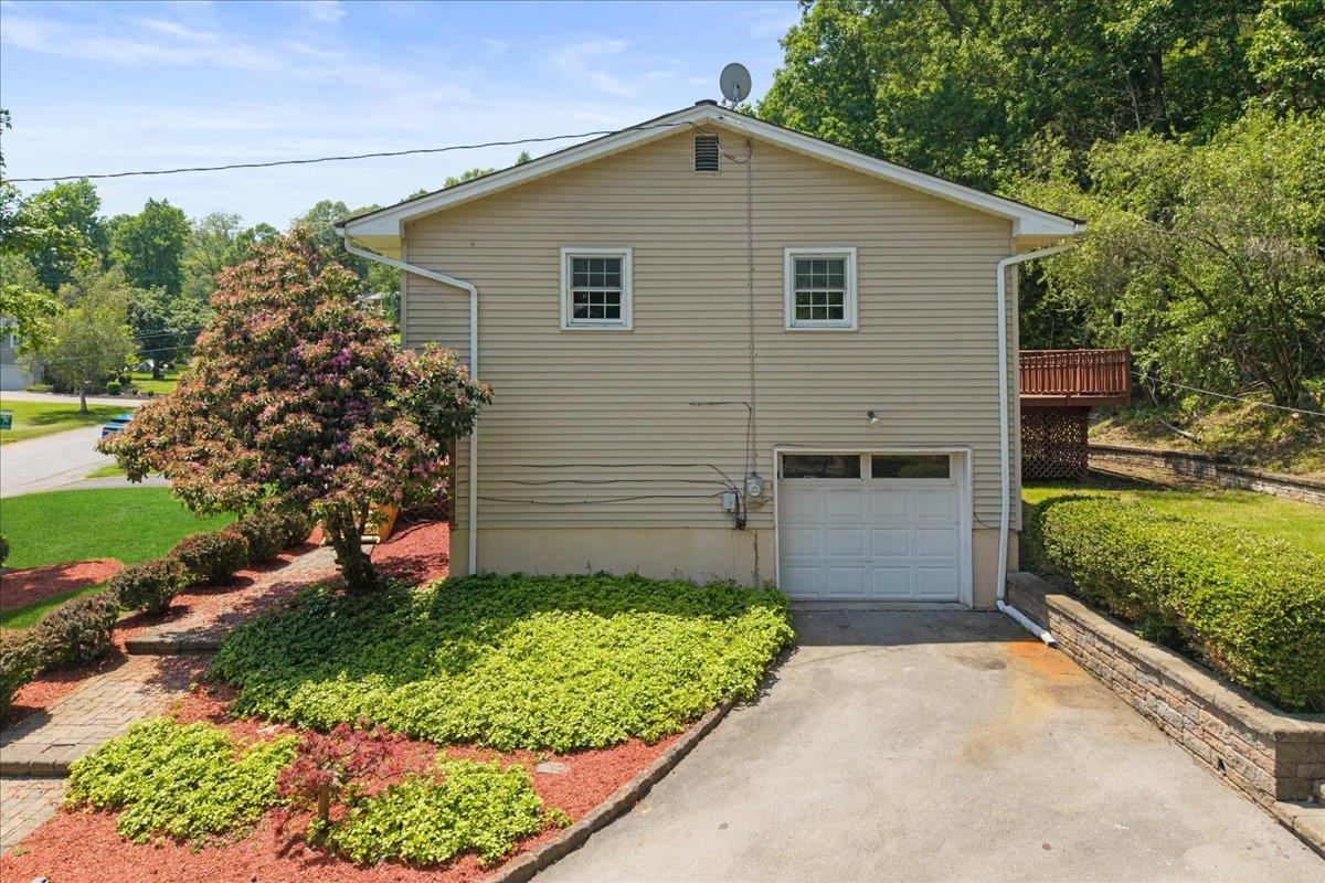 Single Family Mari  Orange County, NY 10918, MLS-868443-35