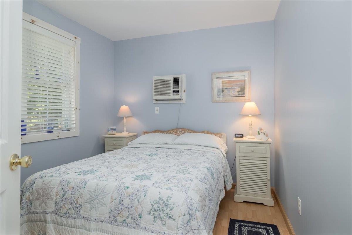 Single Family Cottage  Suffolk County, NY 11933, MLS-868455-10