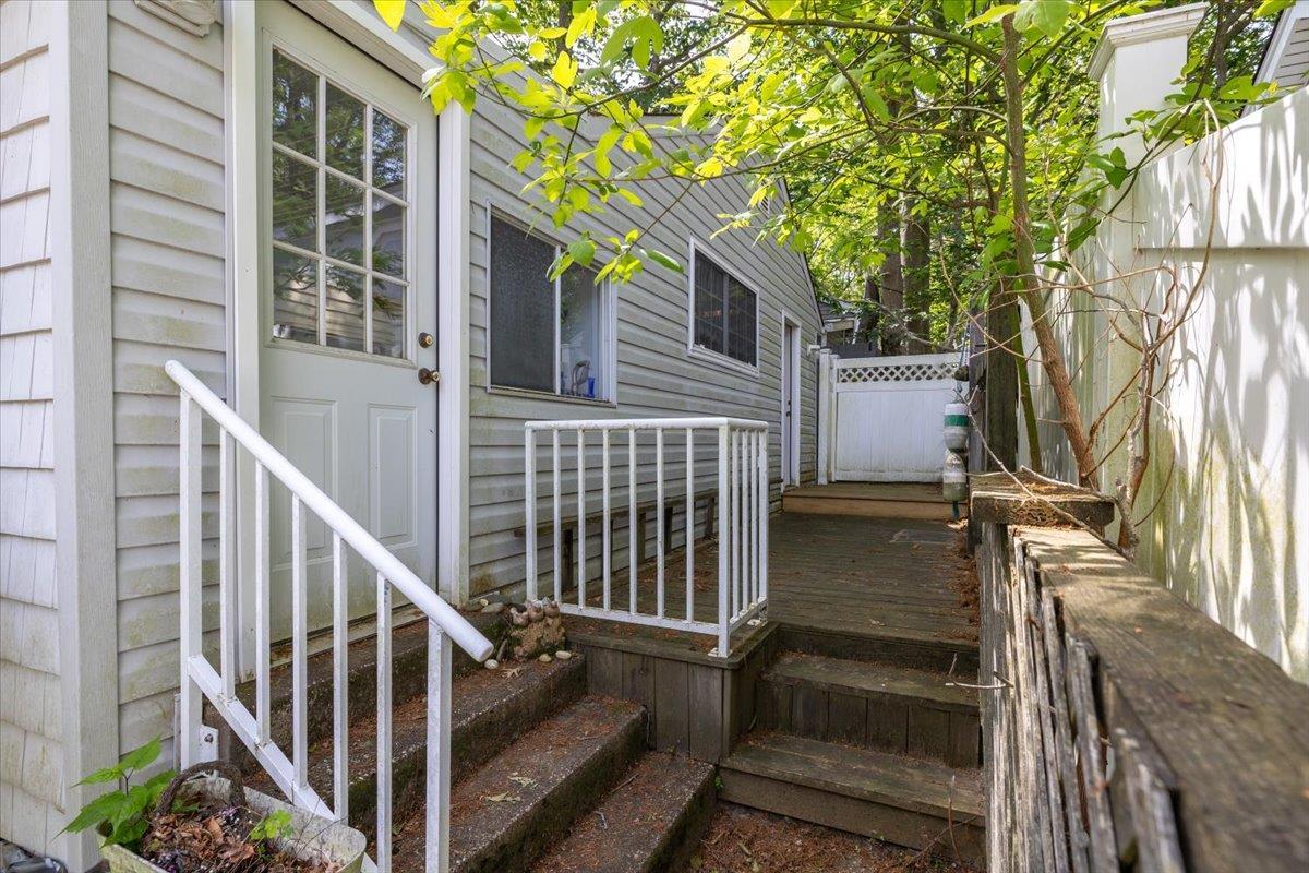 Single Family Cottage  Suffolk County, NY 11933, MLS-868455-3