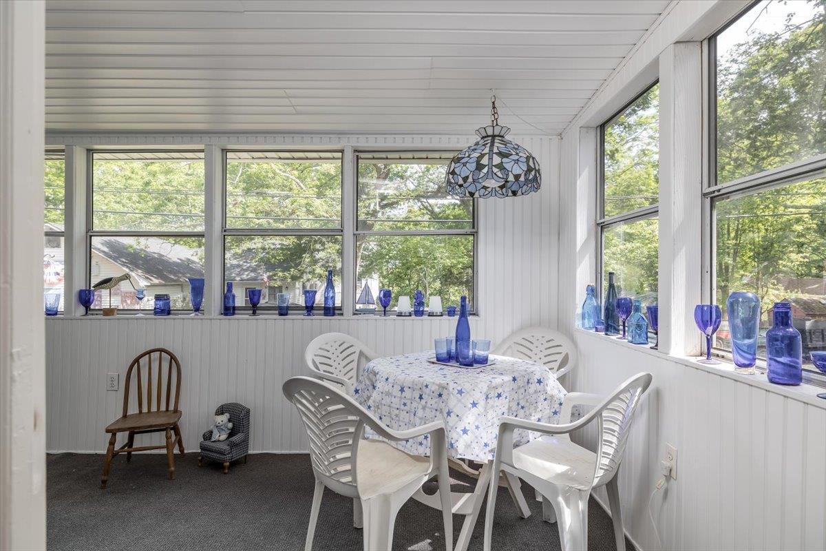 Single Family Cottage  Suffolk County, NY 11933, MLS-868455-5