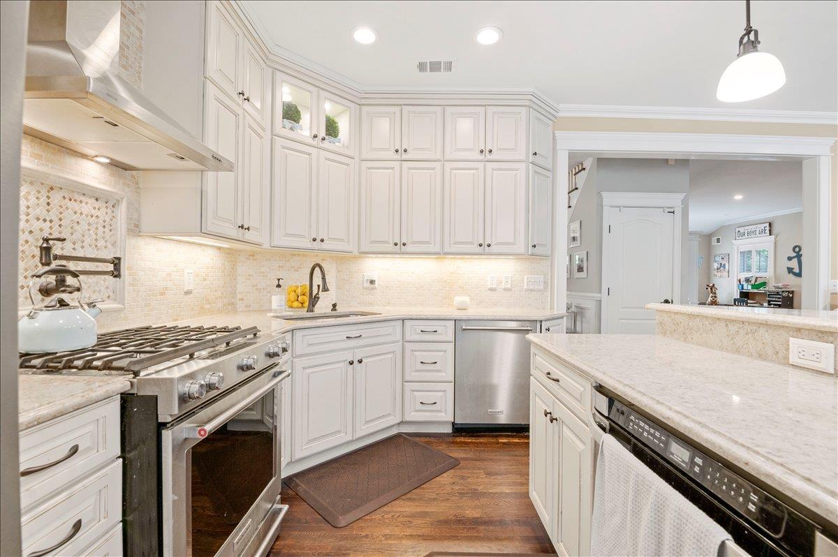 Single Family Harbor Park  Suffolk County, NY 11721, MLS-868456-10
