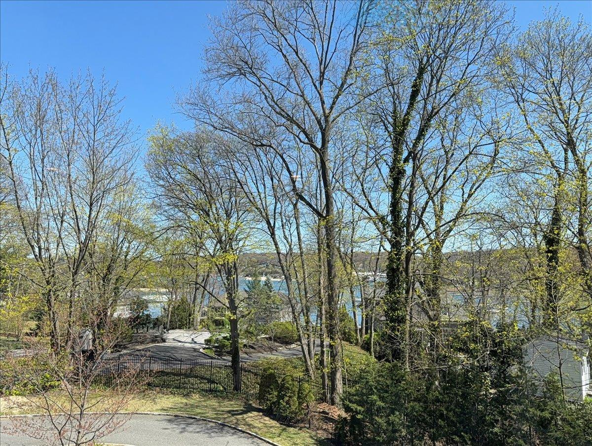 Single Family Harbor Park  Suffolk County, NY 11721, MLS-868456-31