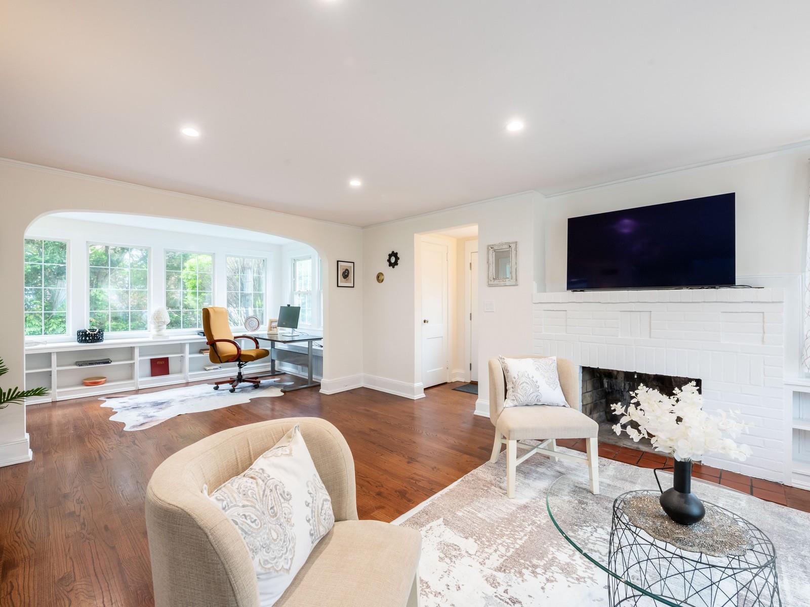 Single Family Webster  Nassau County, NY 11030, MLS-868458-10
