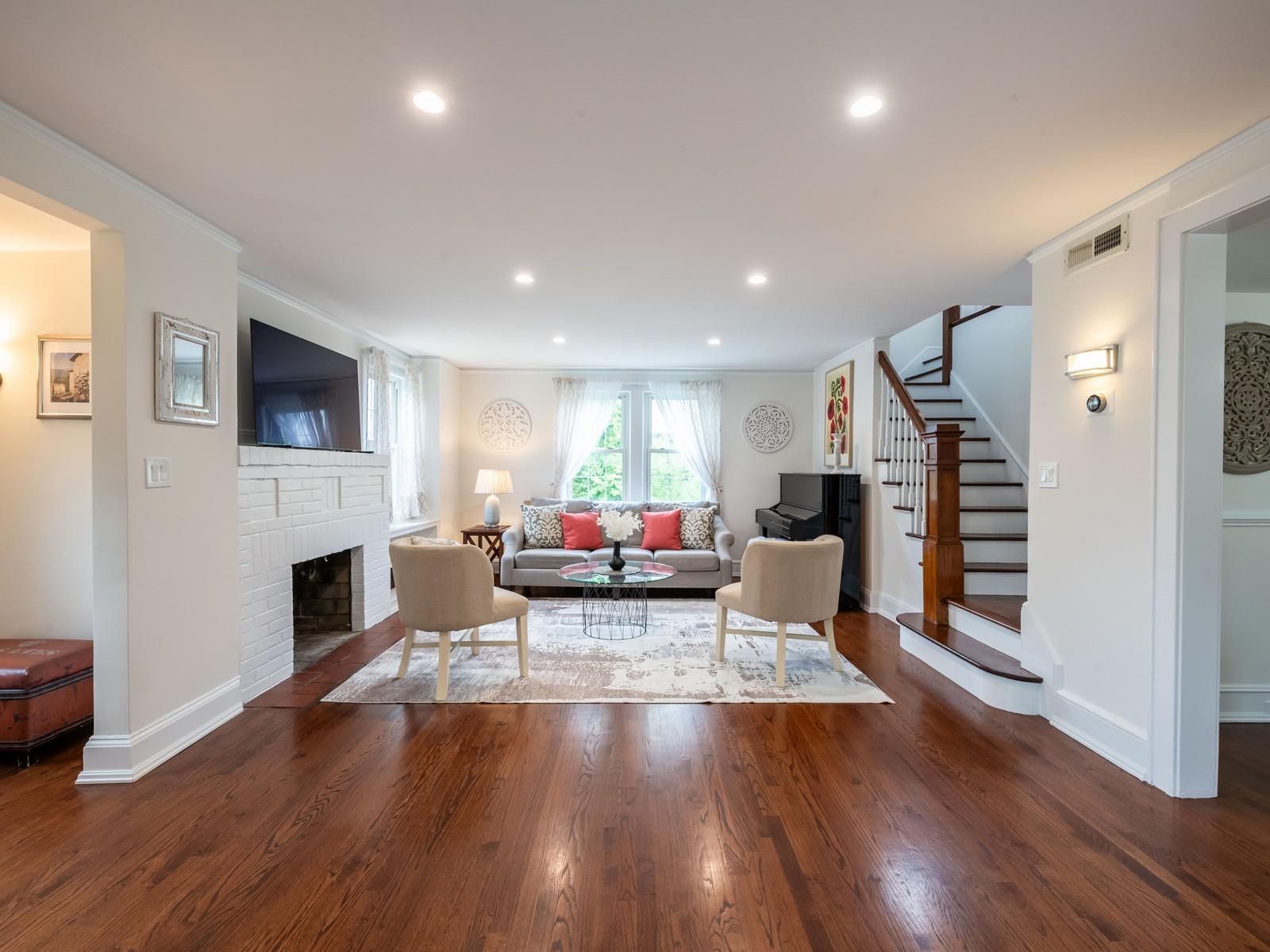 Single Family Webster  Nassau County, NY 11030, MLS-868458-2