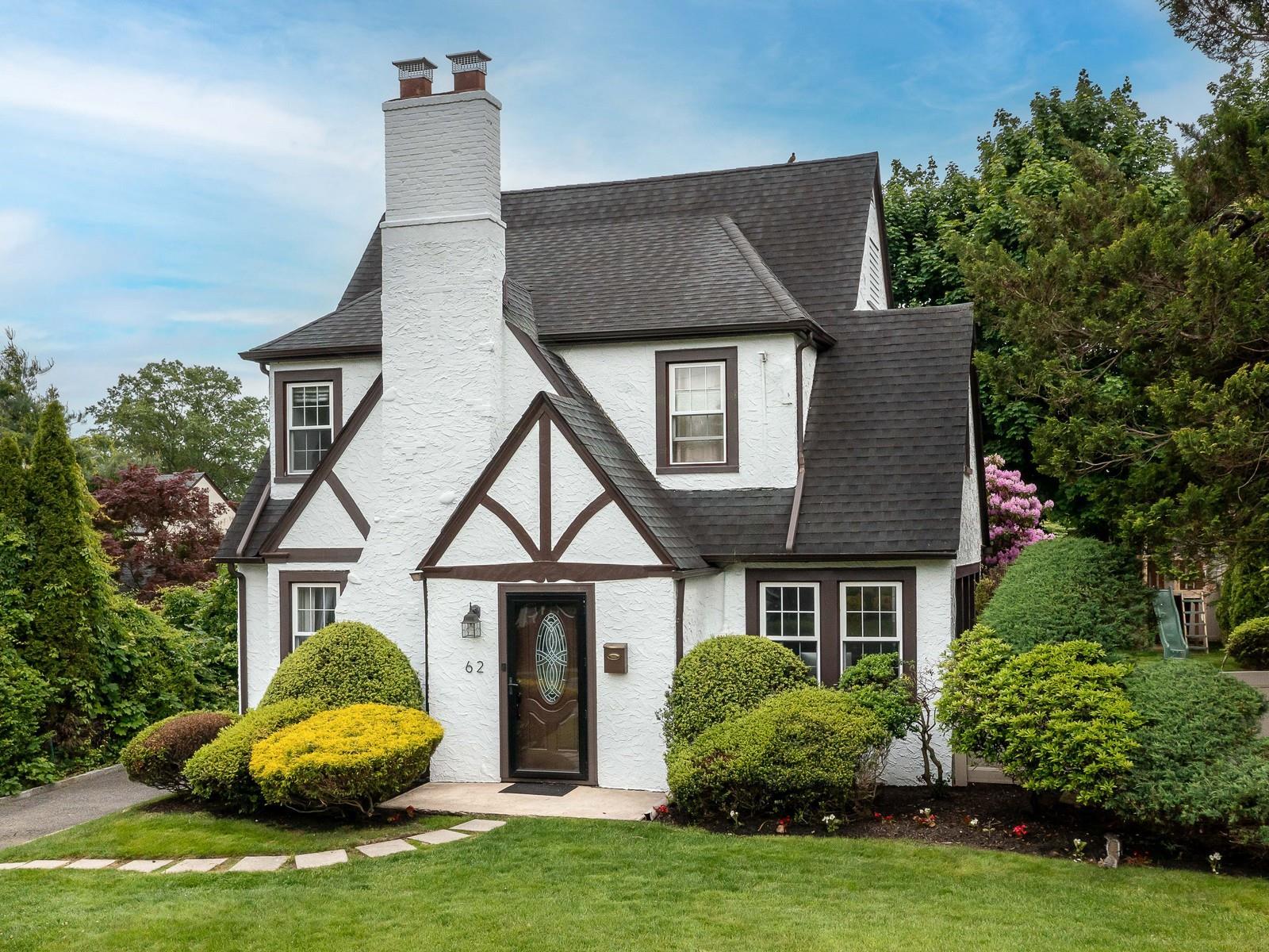 Single Family Webster  Nassau County, NY 11030, MLS-868458-3
