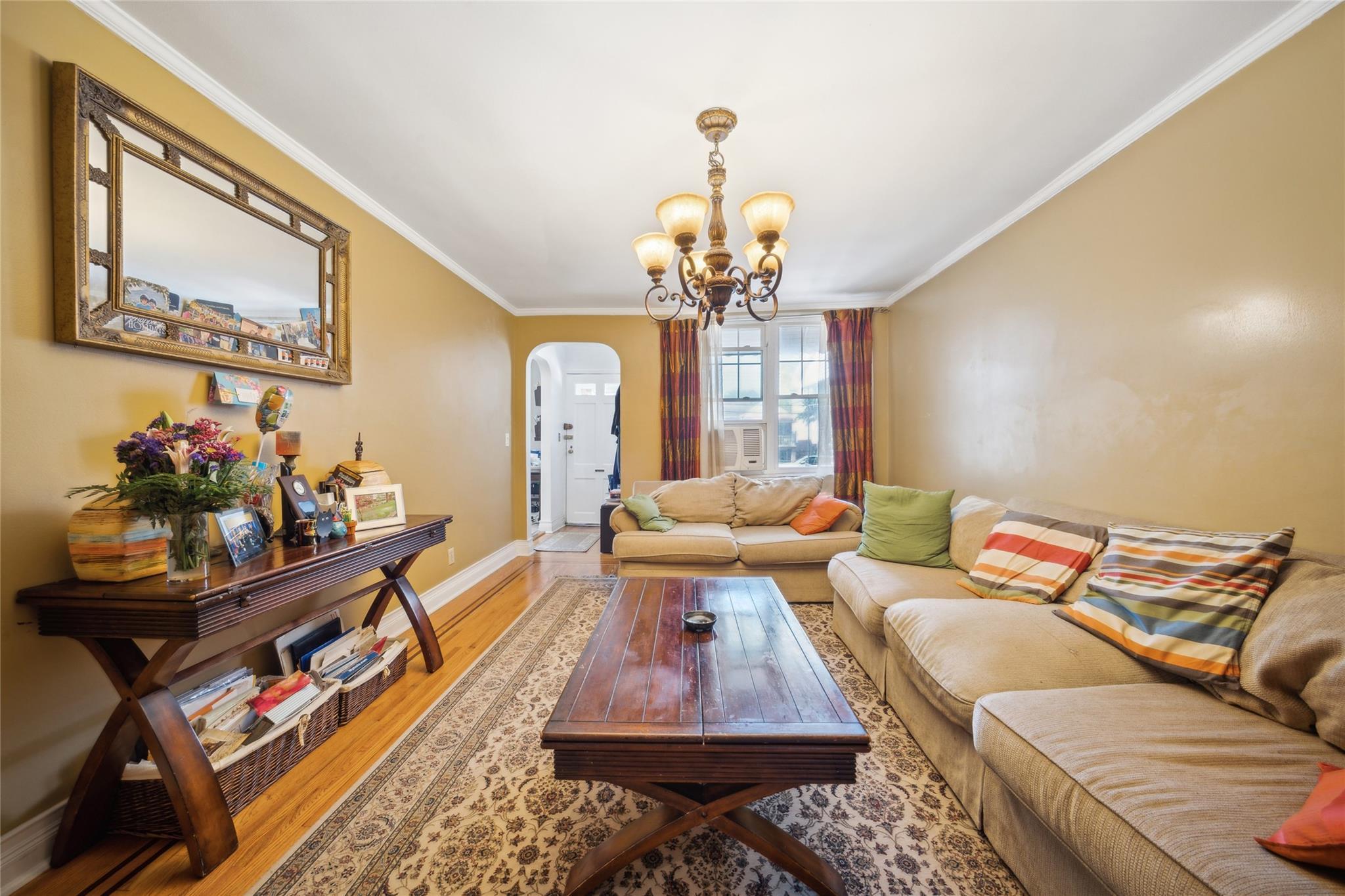 Single Family Waring  Bronx, NY 10469, MLS-868461-2