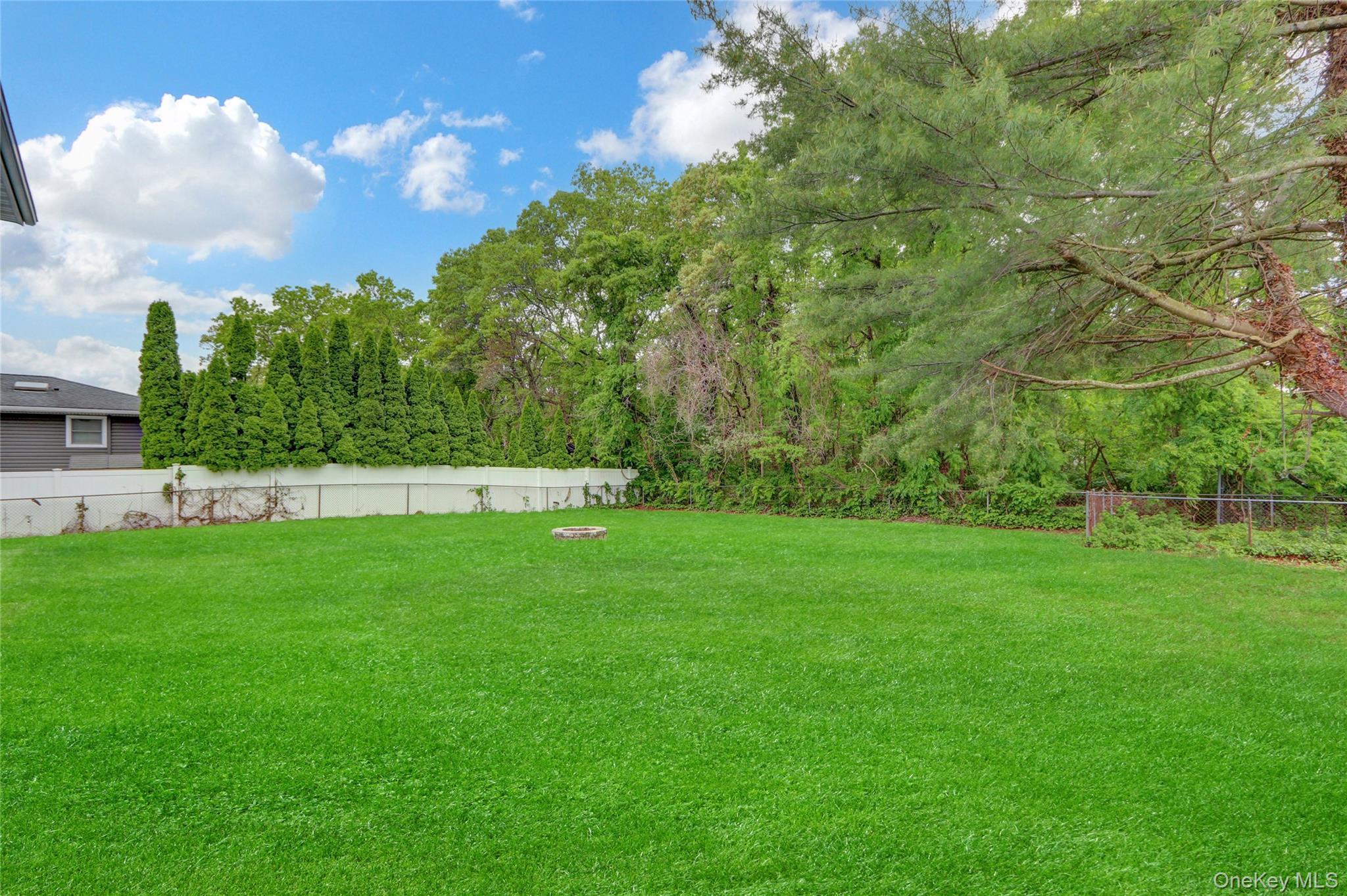 Single Family Allegheny  Suffolk County, NY 11738, MLS-868471-18