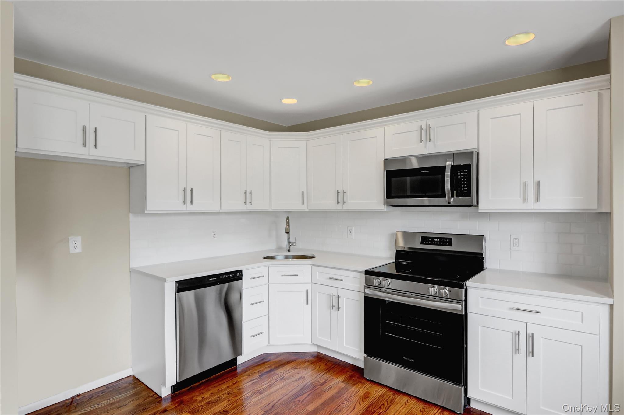 Single Family Allegheny  Suffolk County, NY 11738, MLS-868471-5