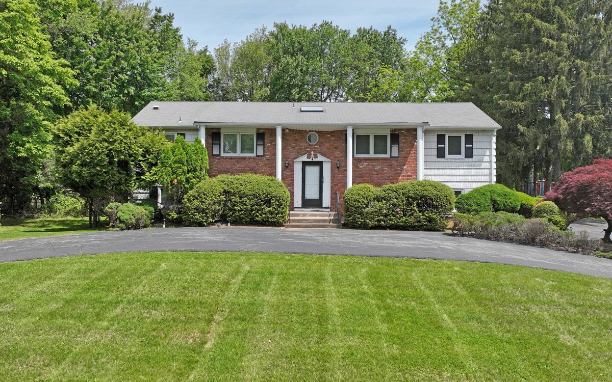 Single Family Skylark  Rockland County, NY 10977, MLS-868512-3