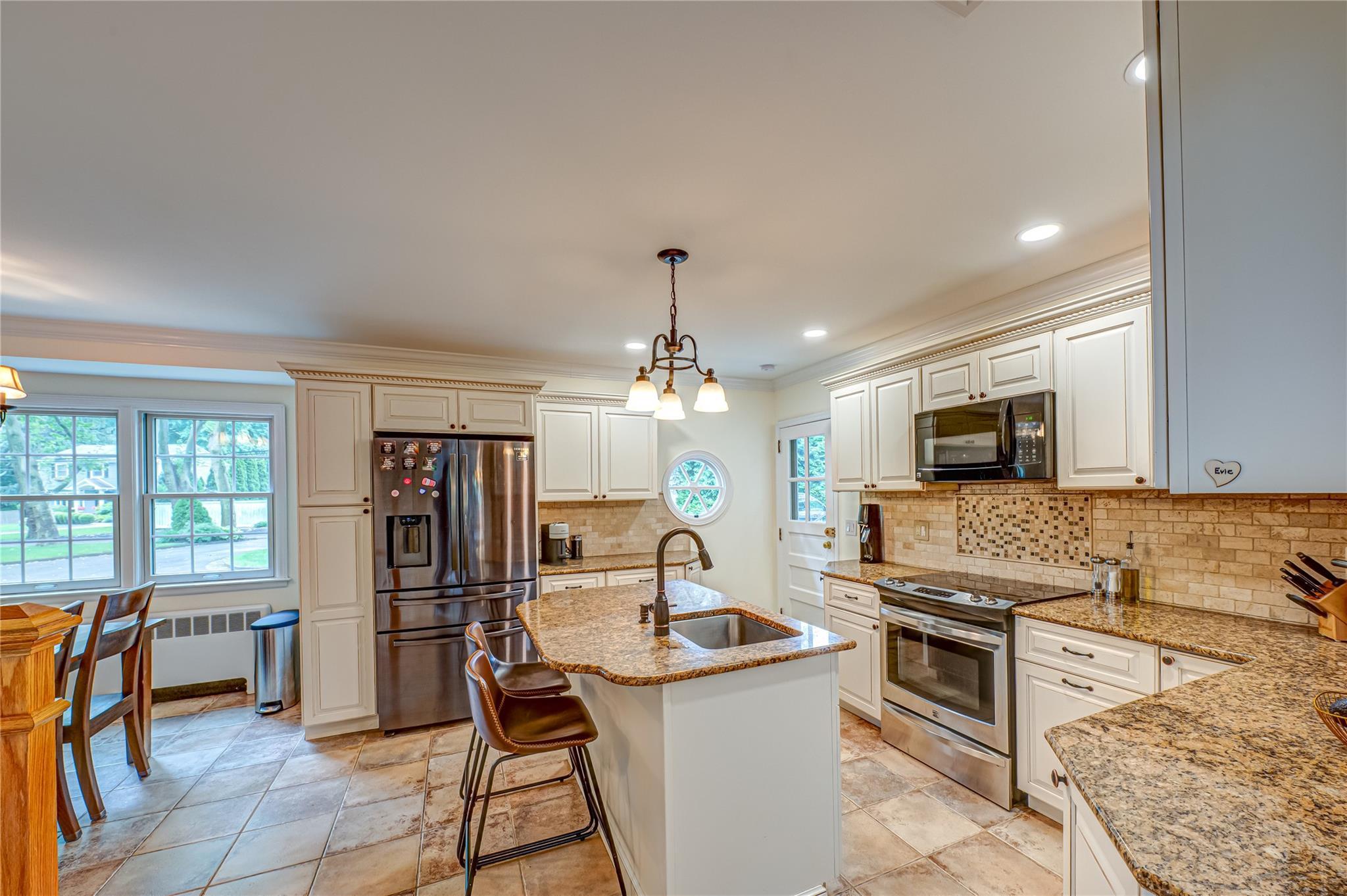 Single Family Idle Day  Suffolk County, NY 11721, MLS-868514-11