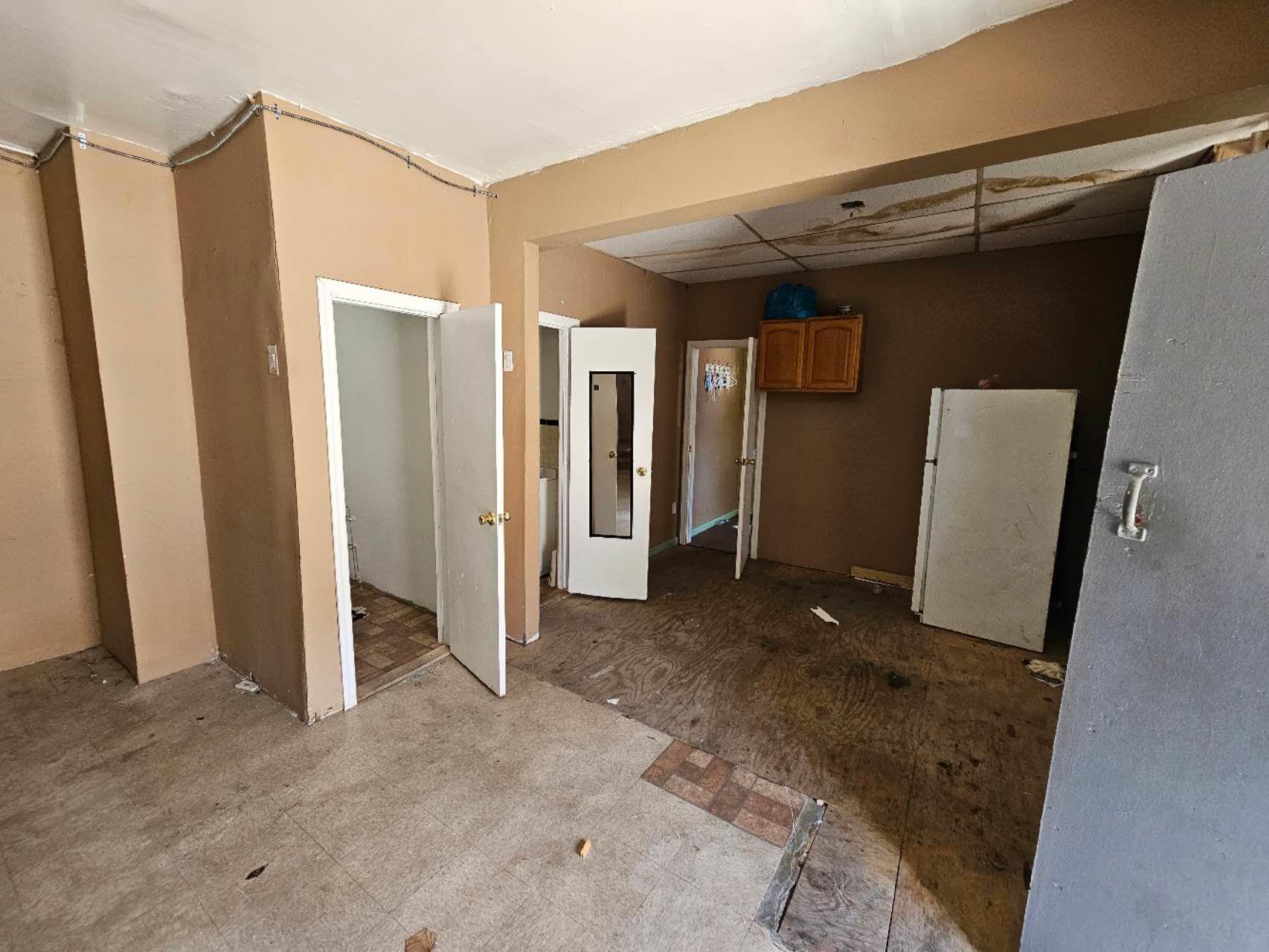 Commercial Lease East 43rd St  Brooklyn, NY 11203, MLS-868516-4