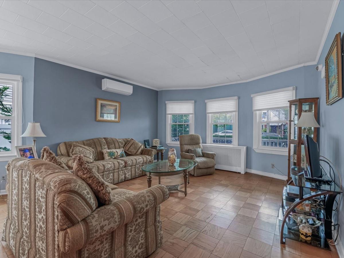 Single Family 154th  Queens, NY 11357, MLS-868518-3