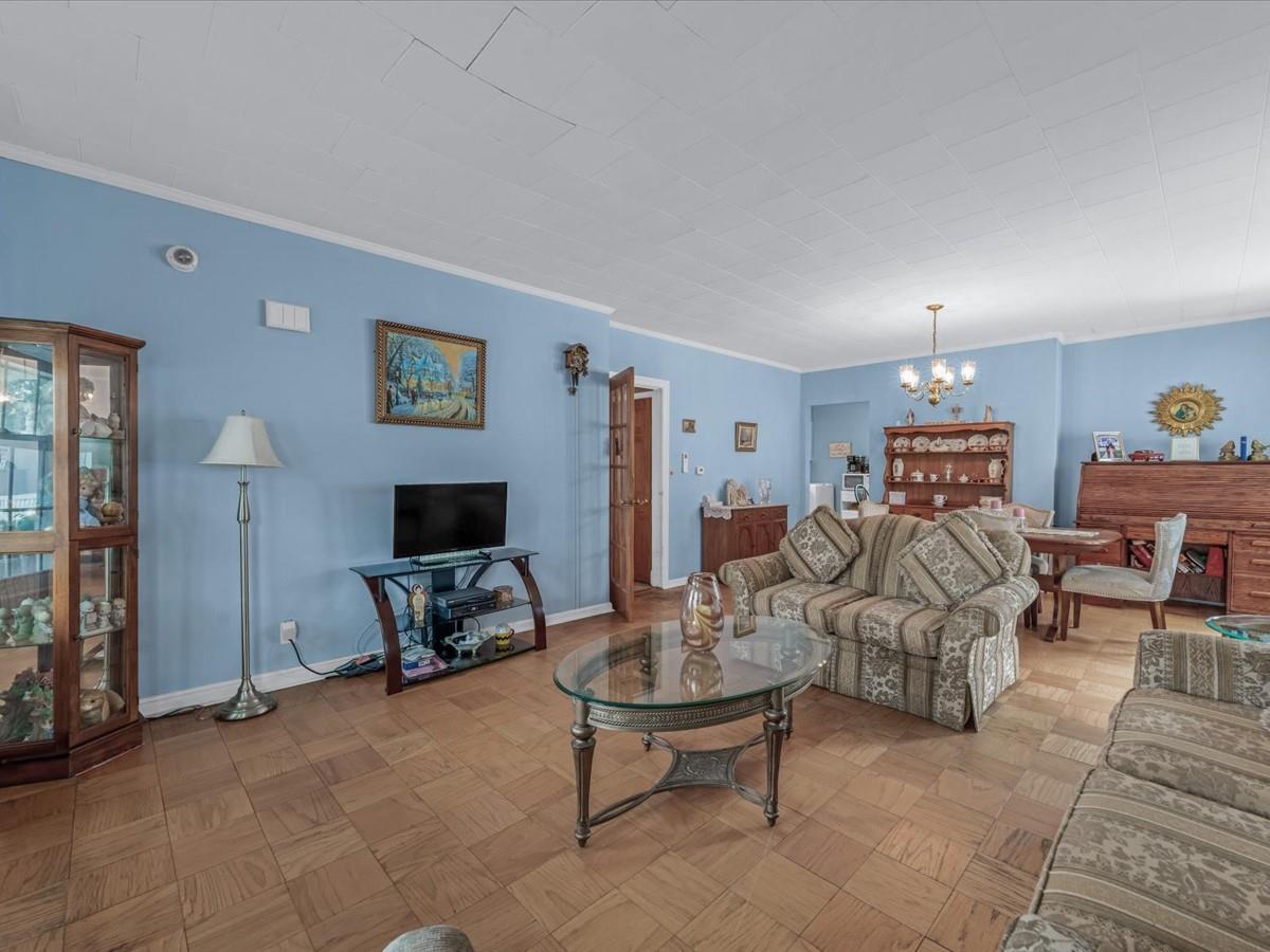 Single Family 154th  Queens, NY 11357, MLS-868518-4