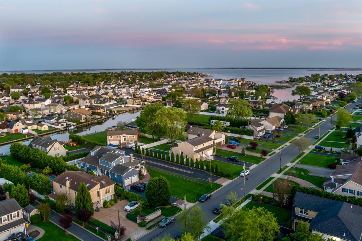 Single Family Ocean  Nassau County, NY 11758, MLS-868525-30