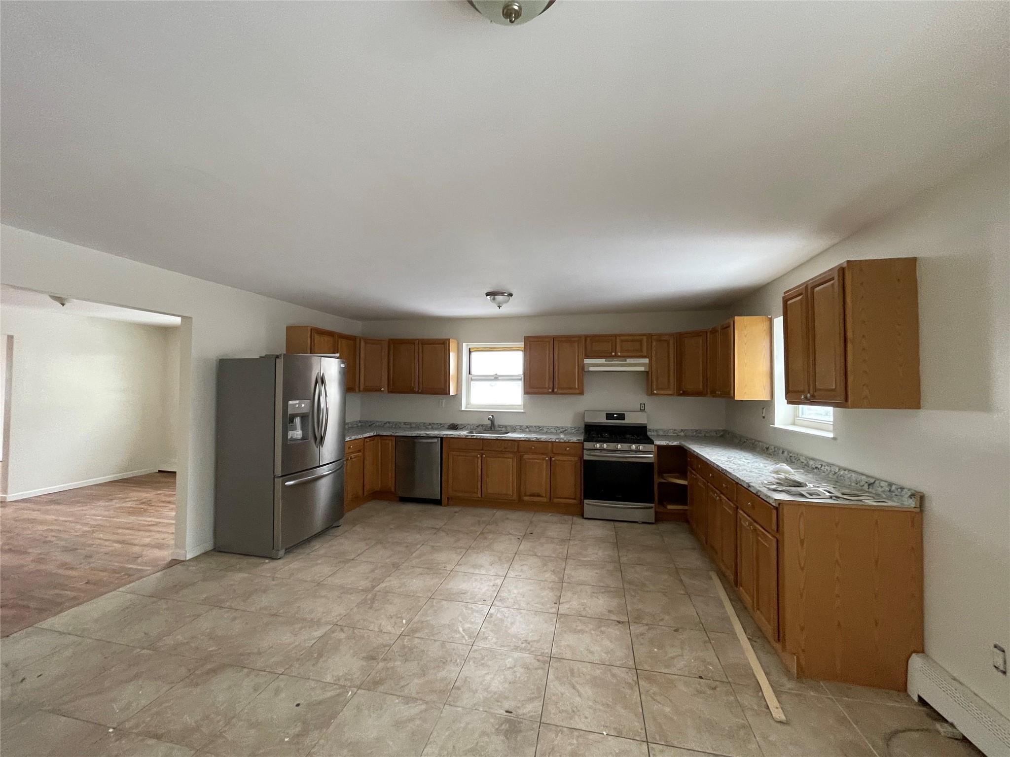 Single Family Light  Bronx, NY 10466, MLS-868545-19