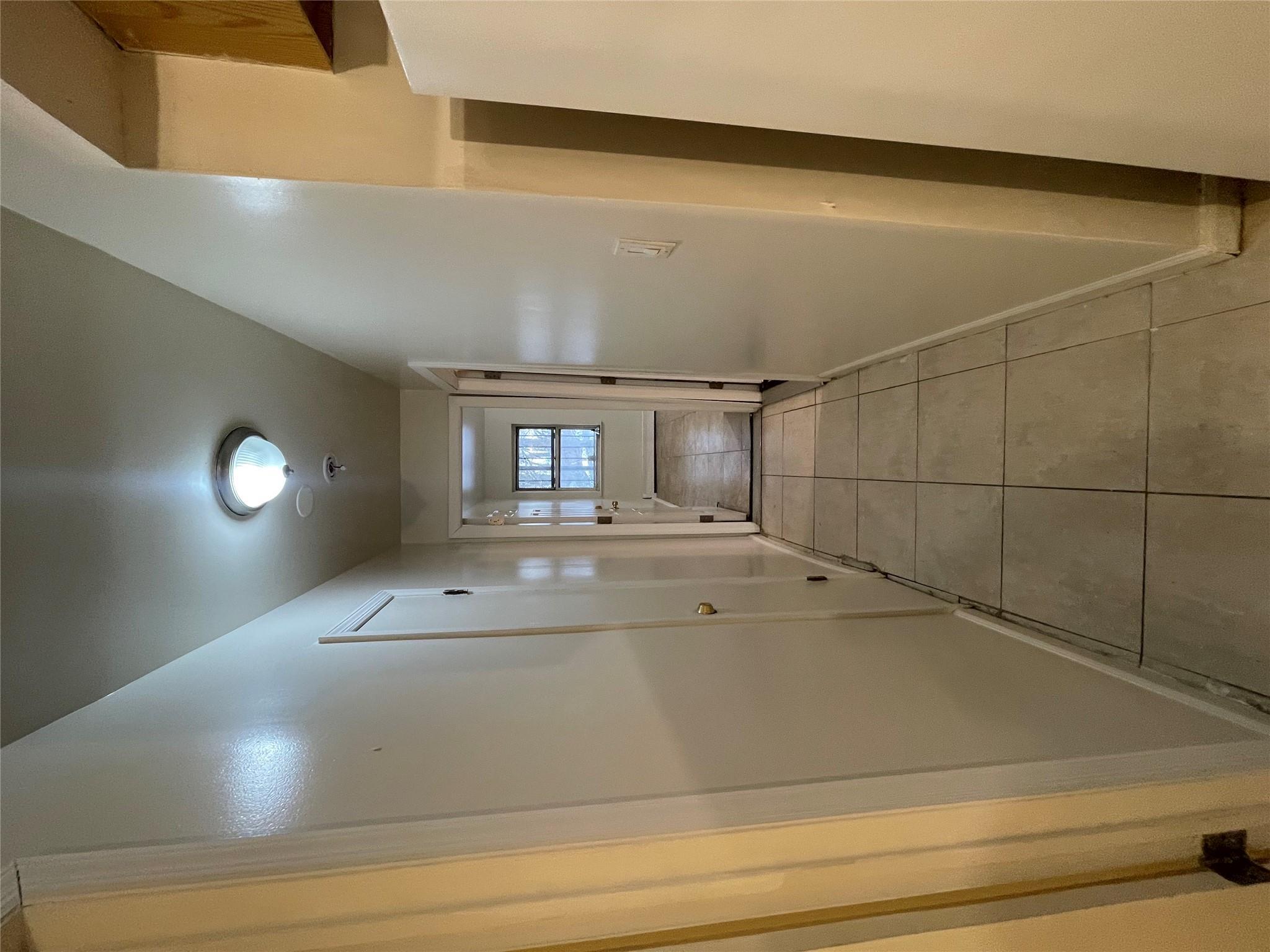 Single Family Light  Bronx, NY 10466, MLS-868545-31
