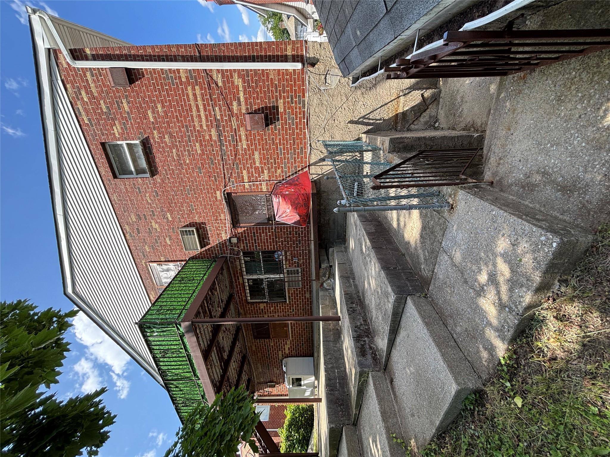 Single Family Light  Bronx, NY 10466, MLS-868545-36