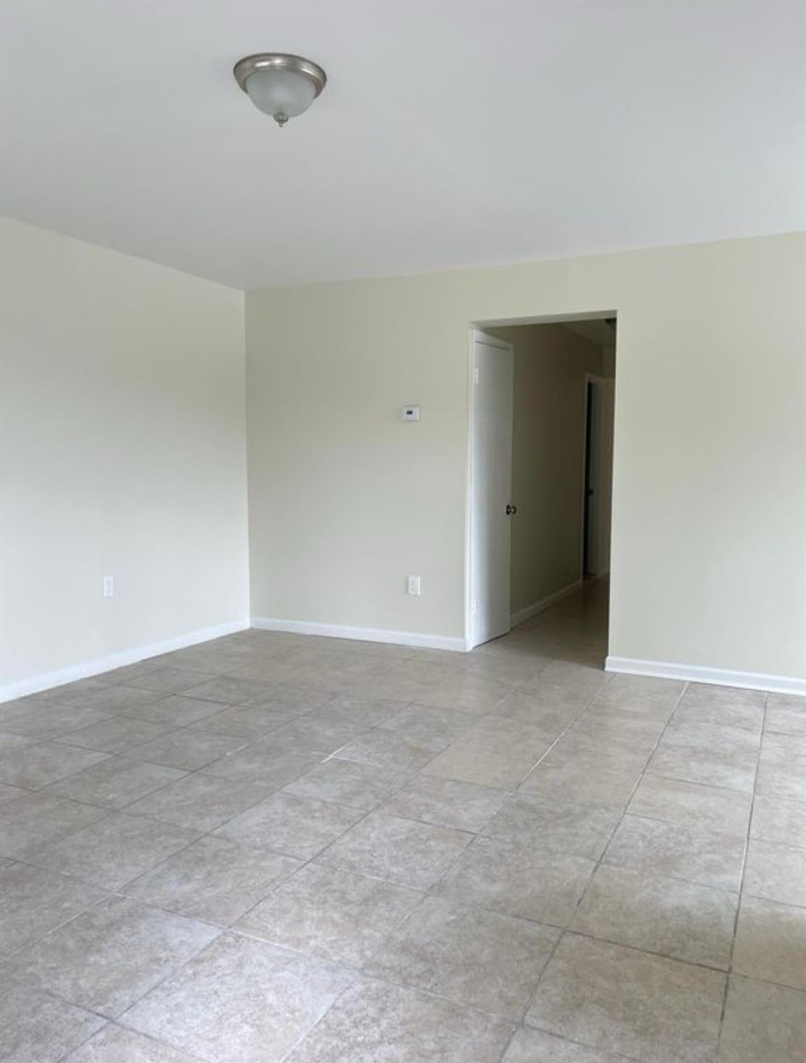 Single Family Light  Bronx, NY 10466, MLS-868545-40