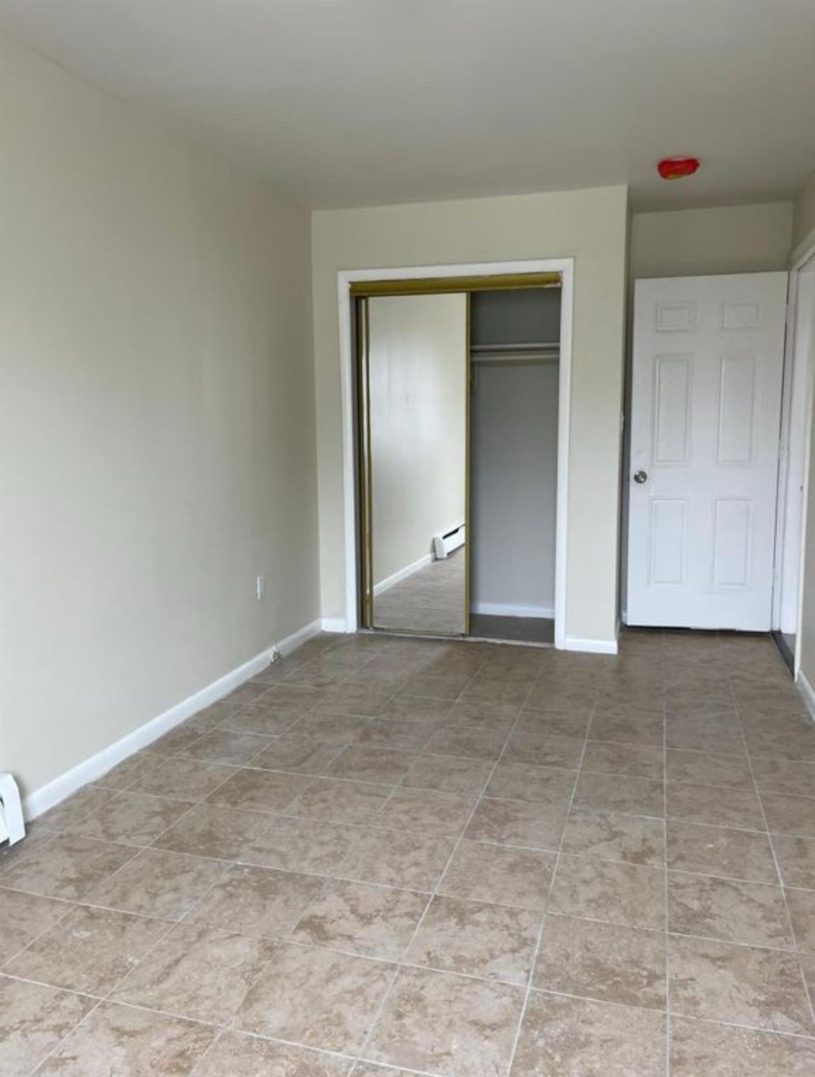 Single Family Light  Bronx, NY 10466, MLS-868545-41