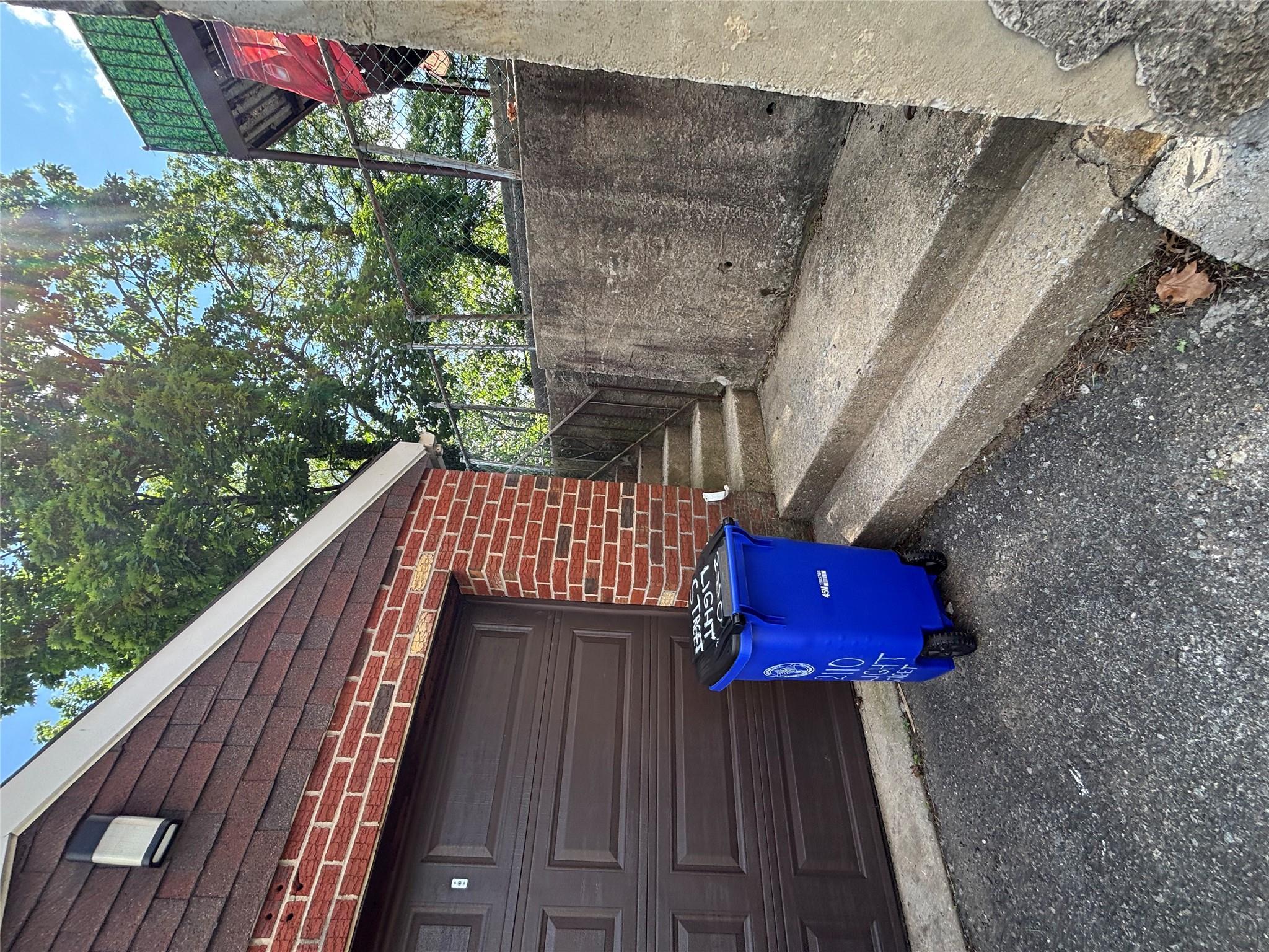 Single Family Light  Bronx, NY 10466, MLS-868545-5