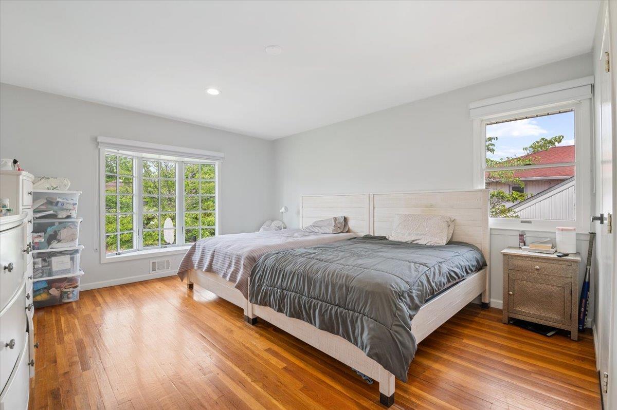 Single Family Derby Nassau County, NY 11598, MLS-868546-17