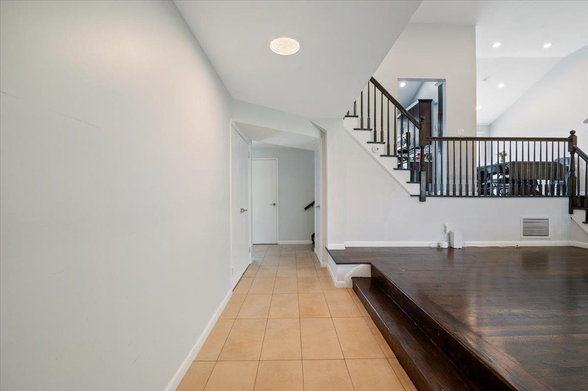 Single Family Derby Nassau County, NY 11598, MLS-868546-2