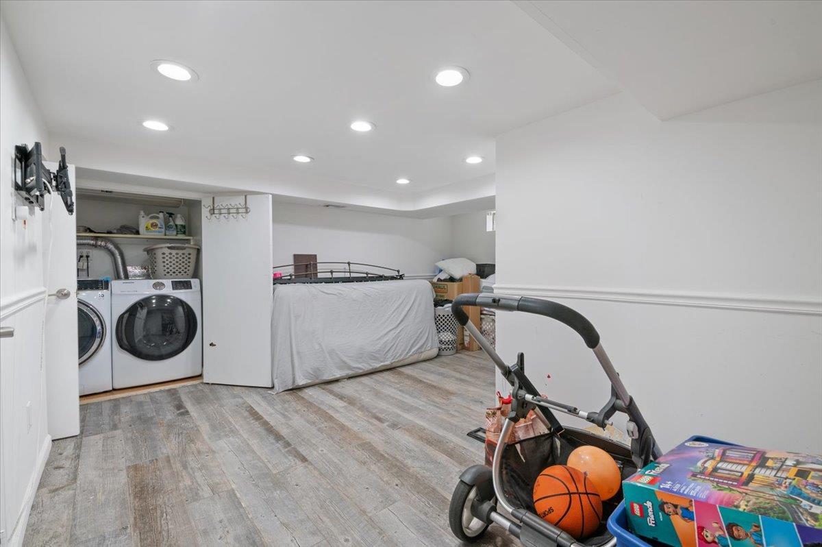 Single Family Derby Nassau County, NY 11598, MLS-868546-20