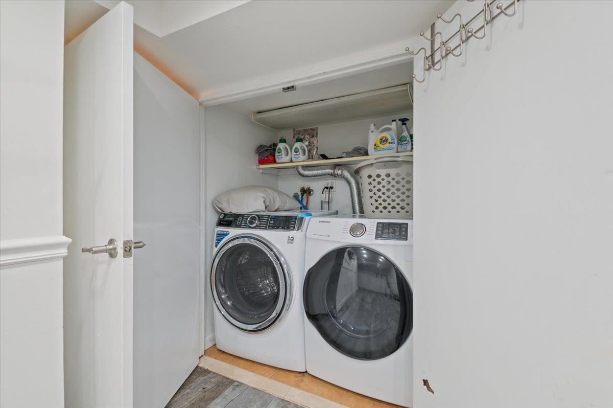 Single Family Derby Nassau County, NY 11598, MLS-868546-22