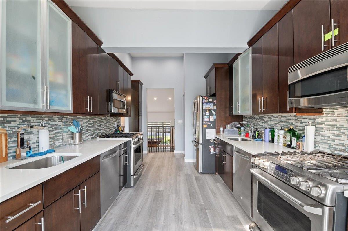 Single Family Derby Nassau County, NY 11598, MLS-868546-6