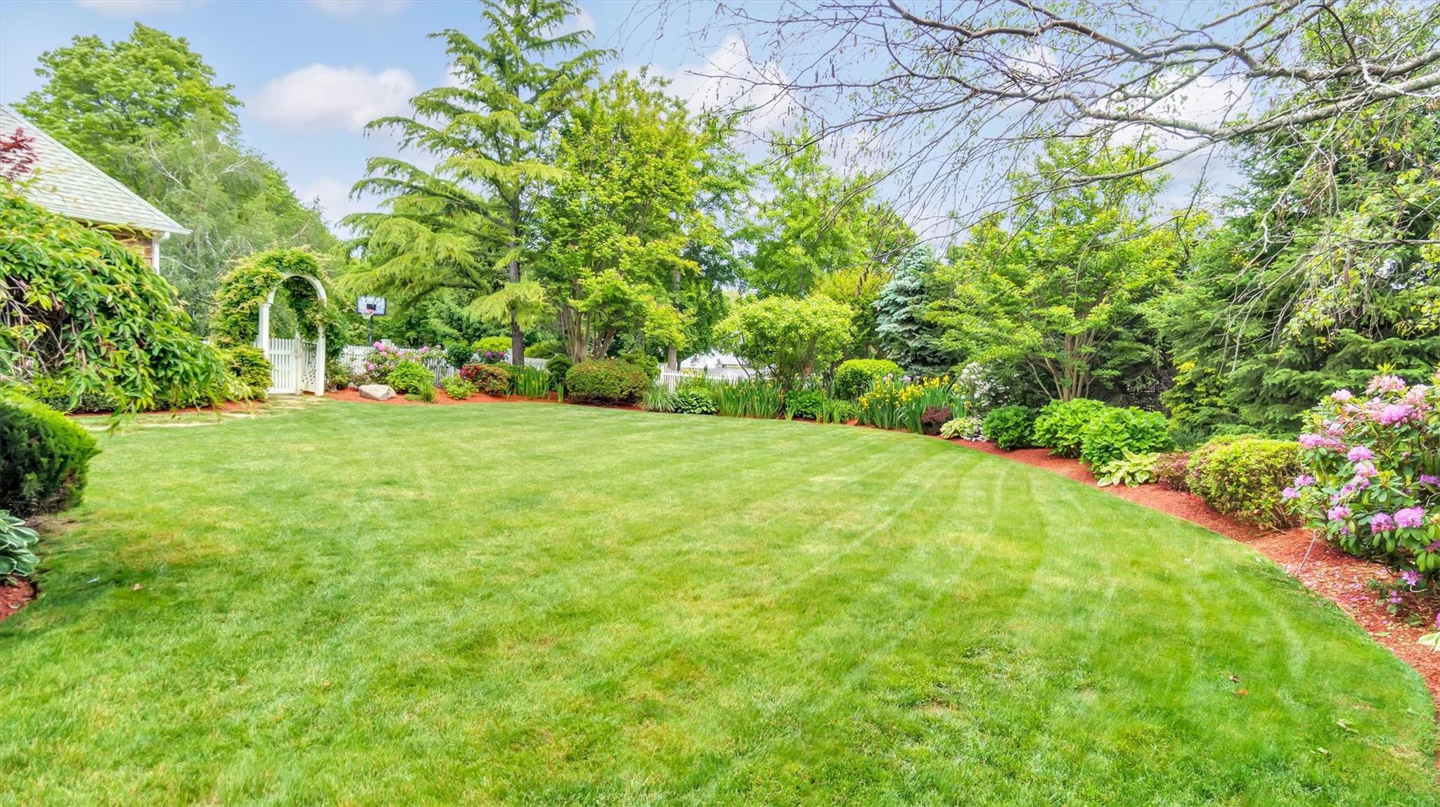 Single Family Water  Suffolk County, NY 11971, MLS-868556-35